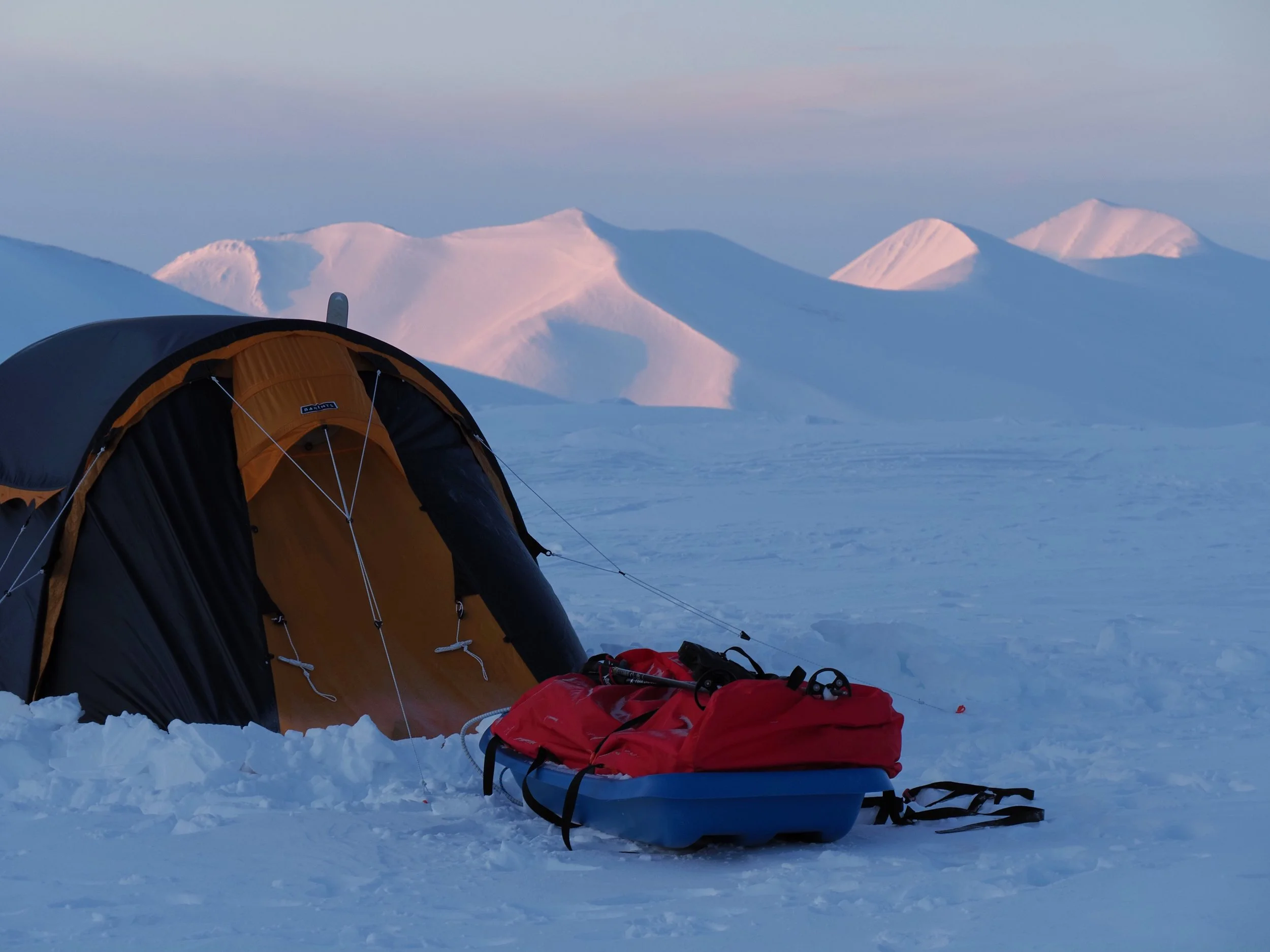 Camp on Bergmesterbreen
