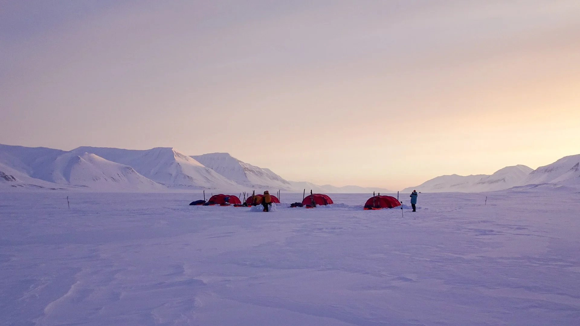 Svalbard på tvers. Svalbard East to West. Svalbard Crossing. Spitsbergen crossing. 