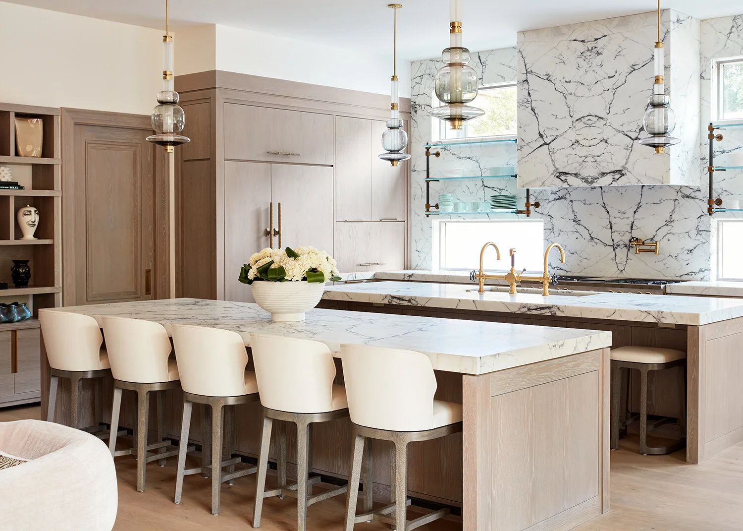 Ikard Kitchen - Wide shot web.jpg