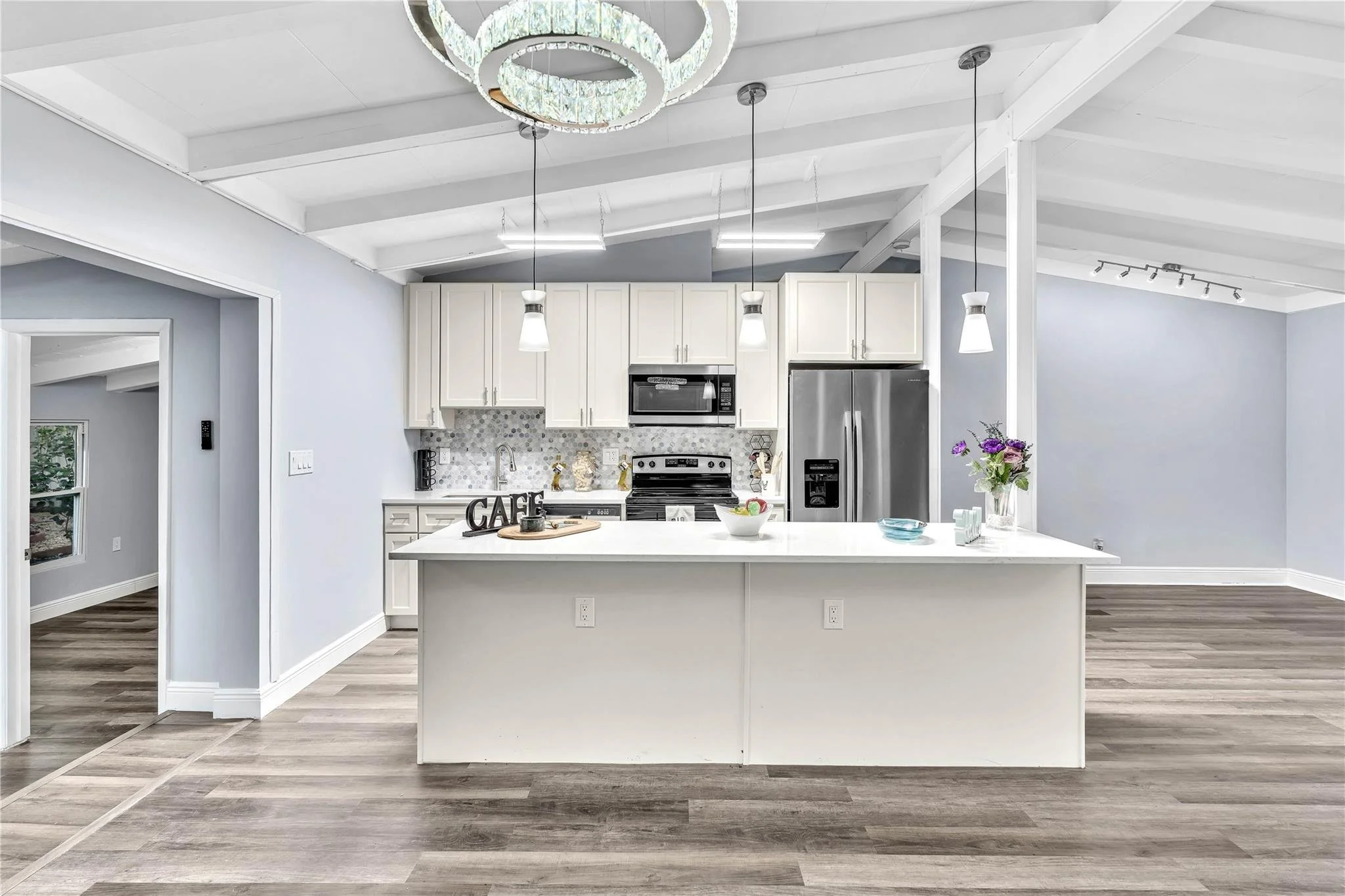 2448 ANDROSE LANE 3.jpg