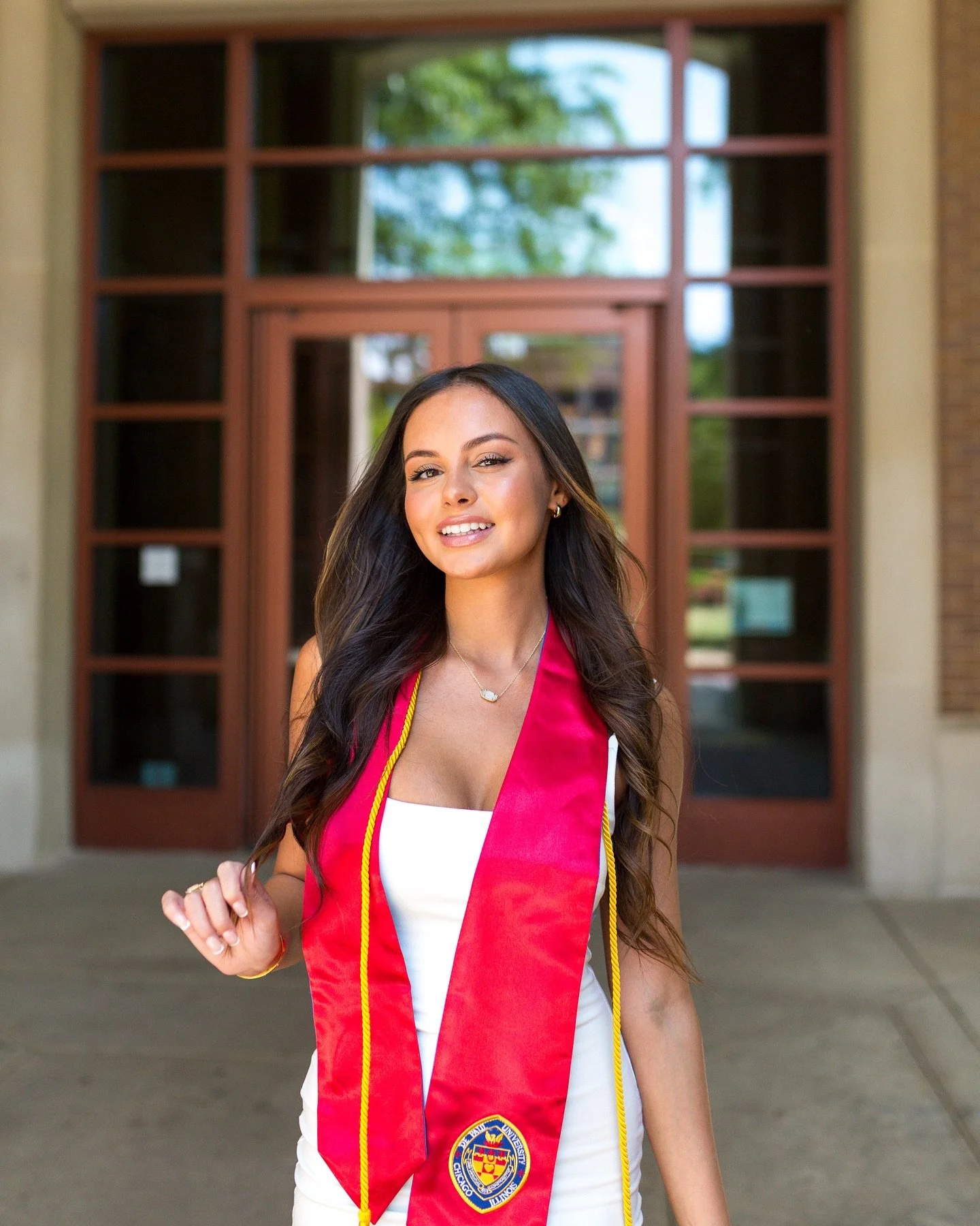 Pictures in front of the library to show where you spent most of your time 📚🤓