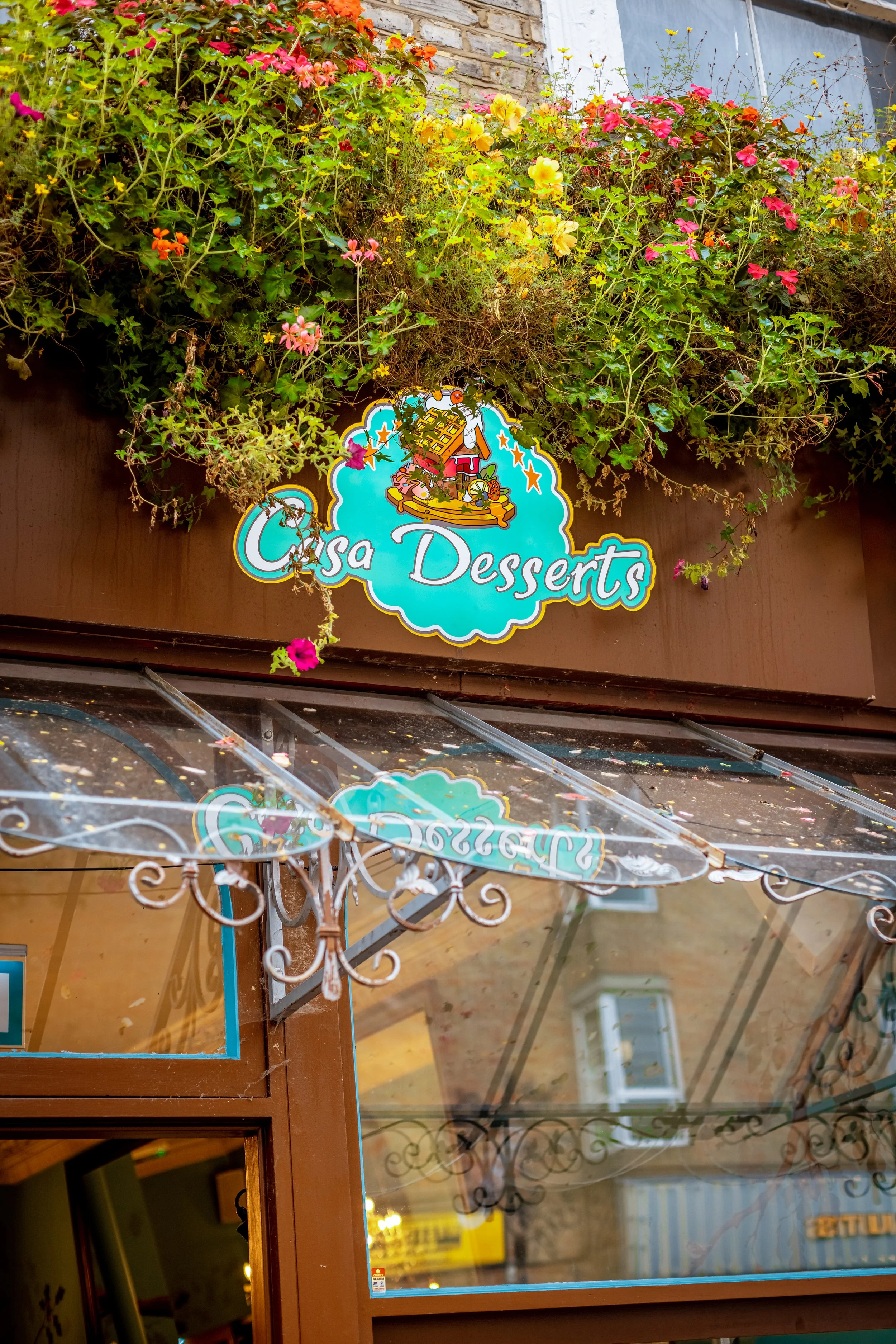 Casa Desserts Shop Front