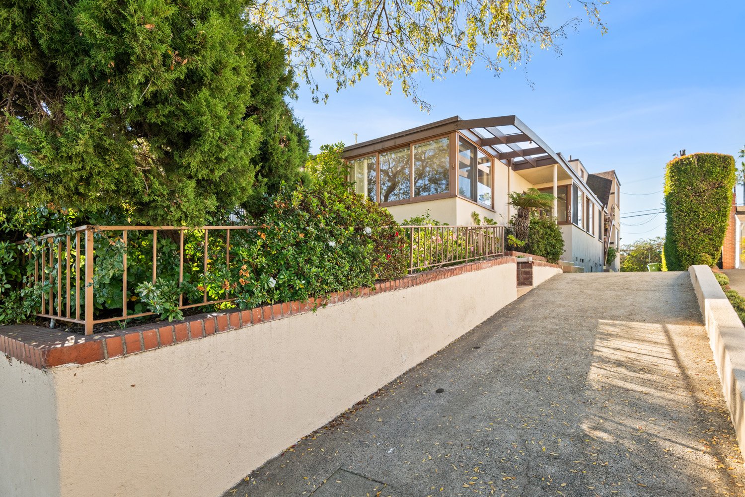 1621 Manning Ave. 3.jpg