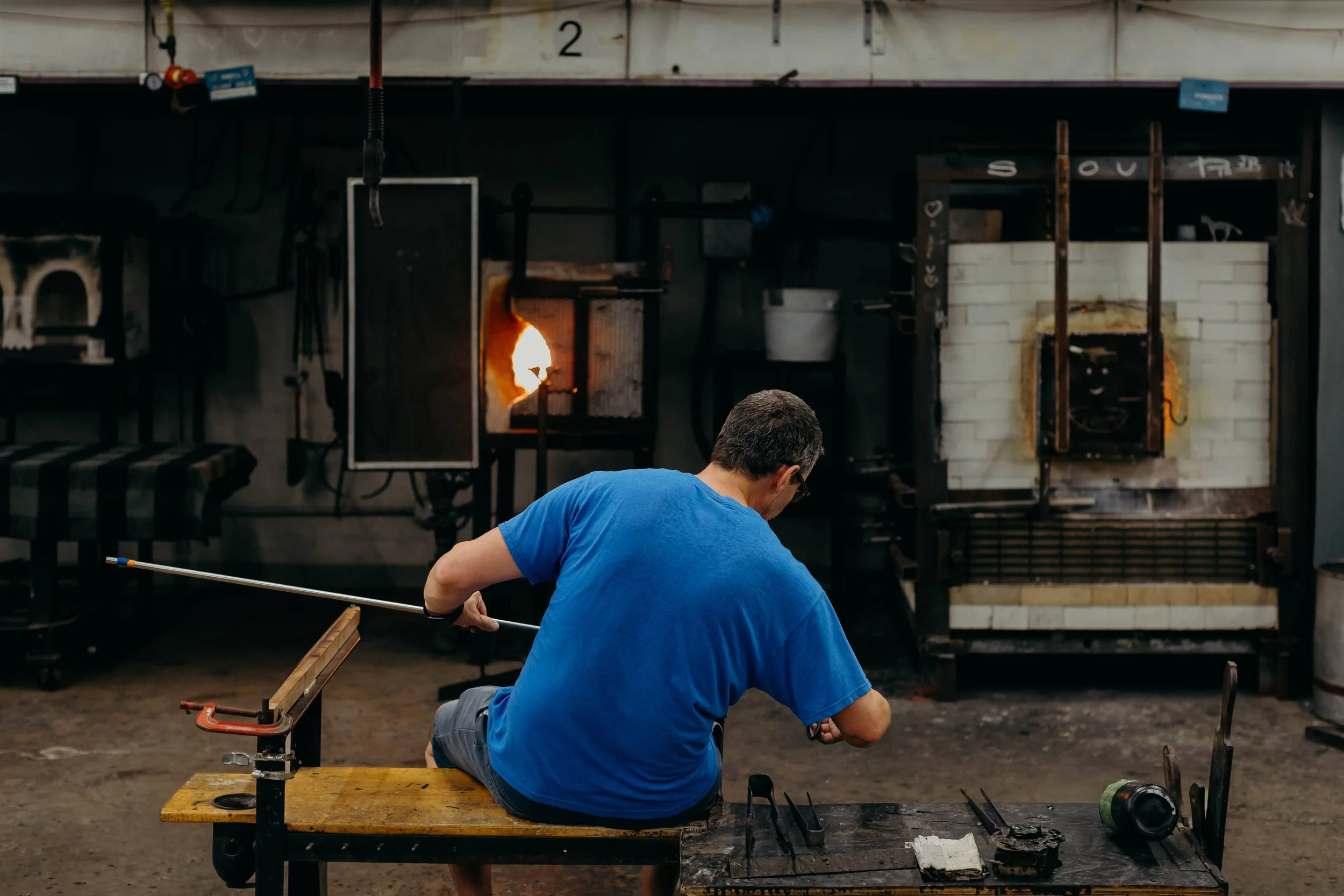 Damon-MacNaught-glassblowing-in-studio-OTBP.jpg