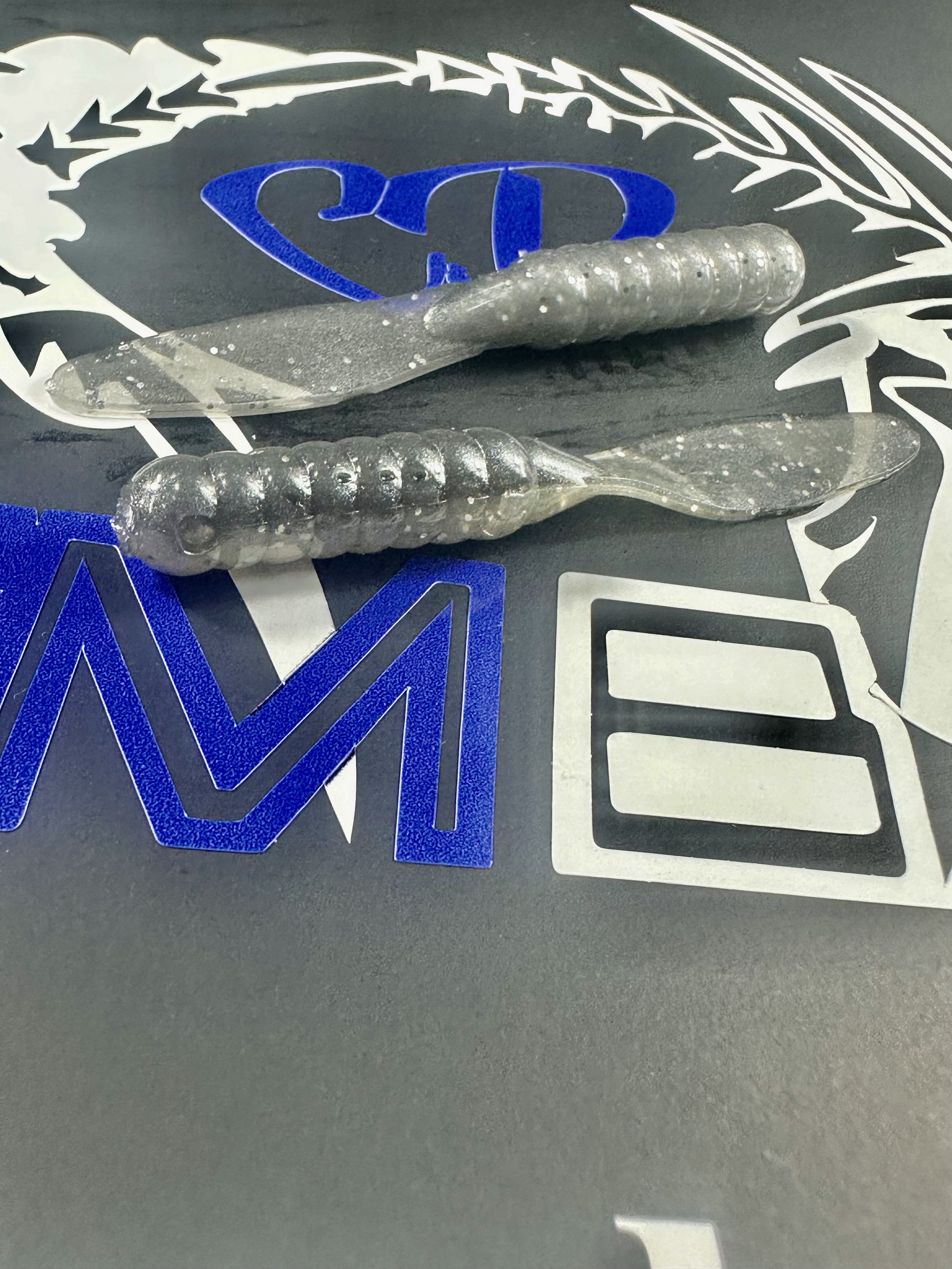 SILVER BELLY FLAT TAIL.jpg