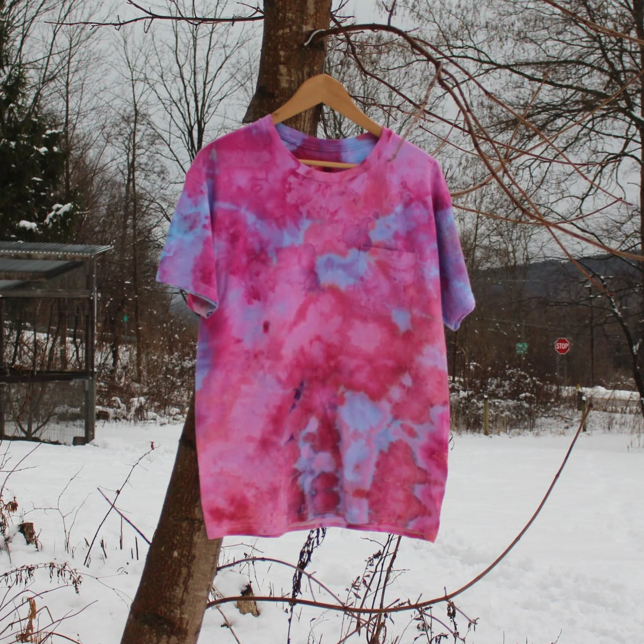 Adult Pocket Tee - L