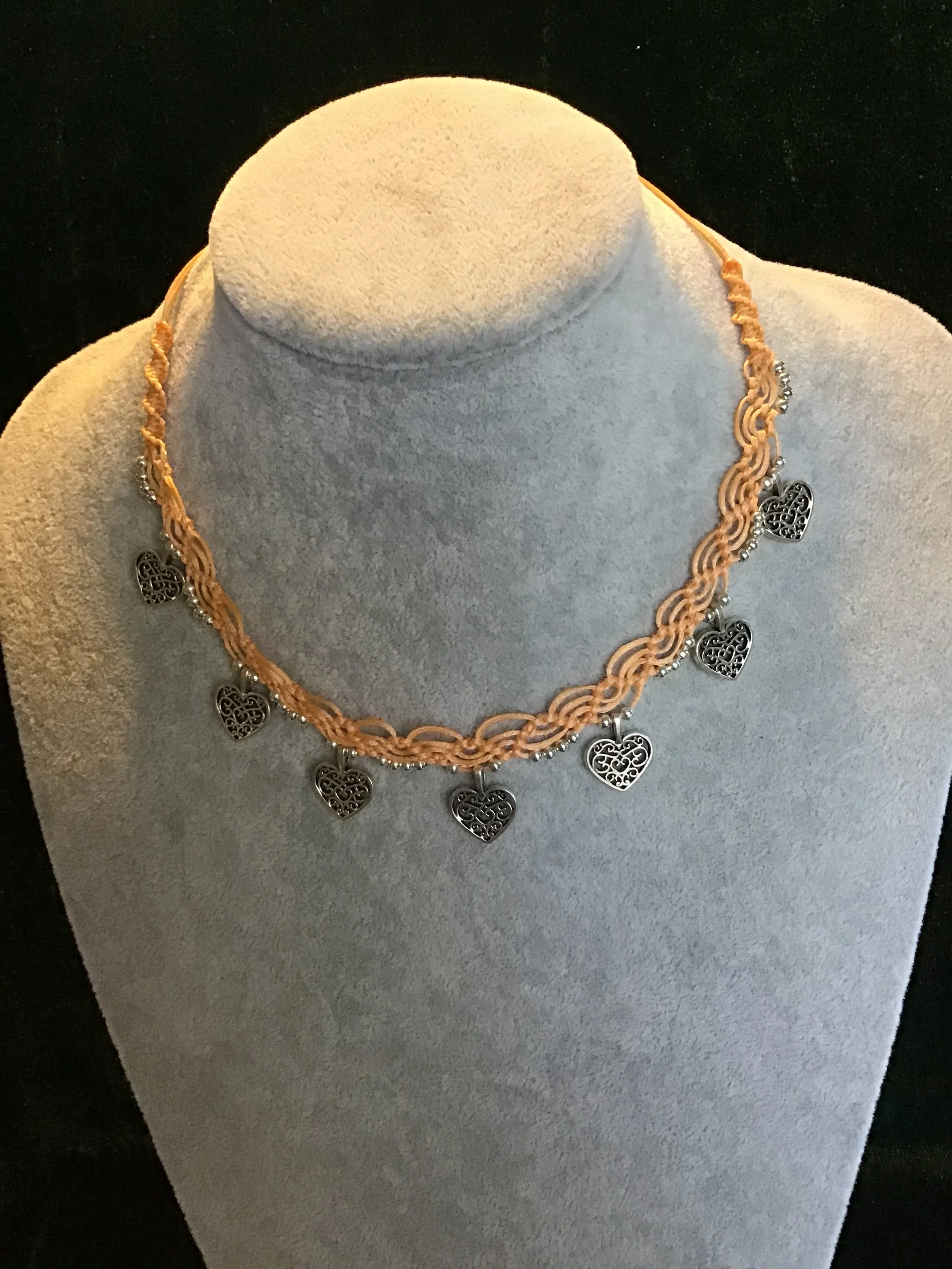 handwoven macrame choker necklace
