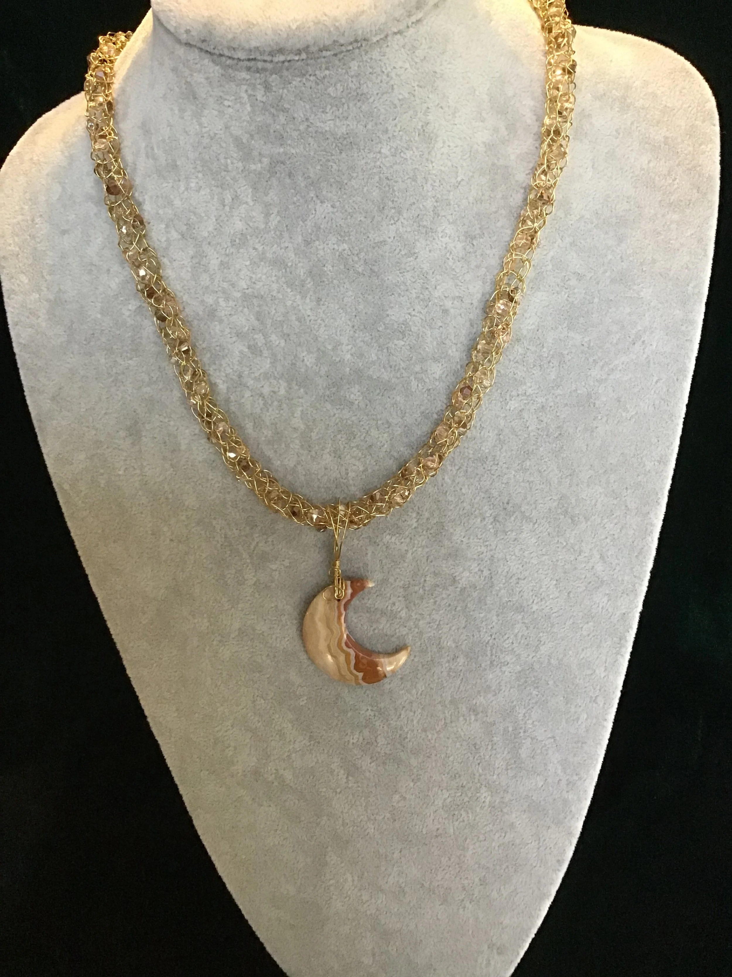 handmade necklace chain with gemstone pendant