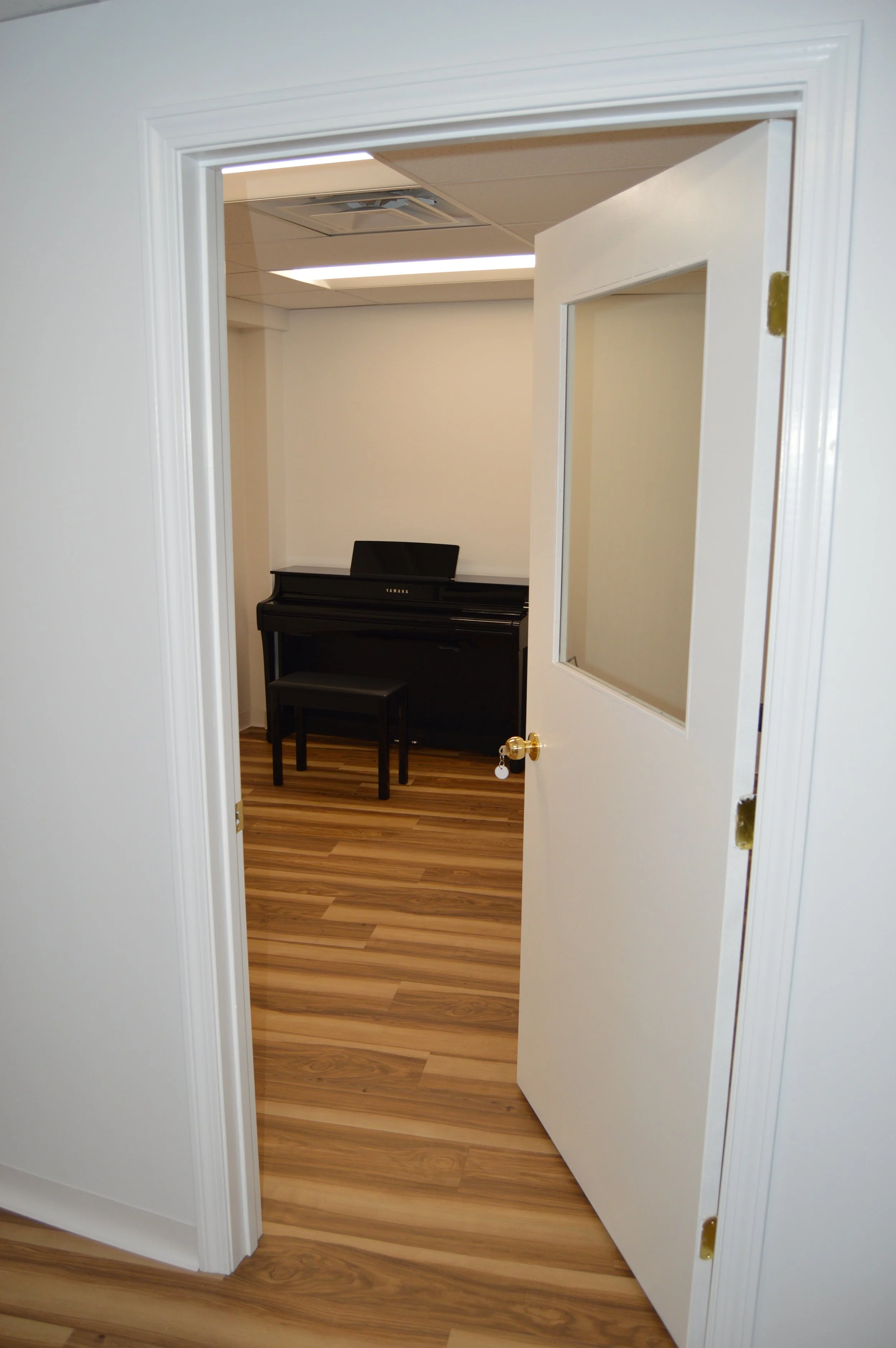 Piano room 1