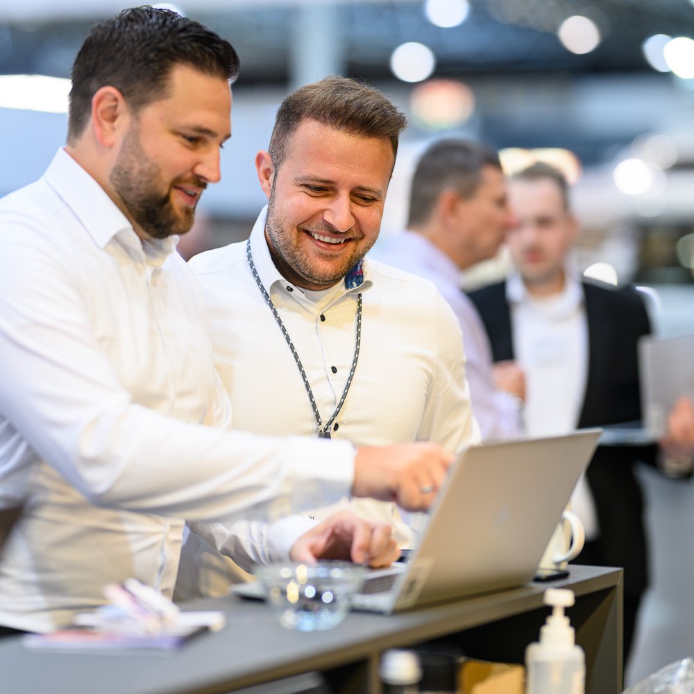 Professionelle Messefotografie auf einer Düsseldorfer Messe