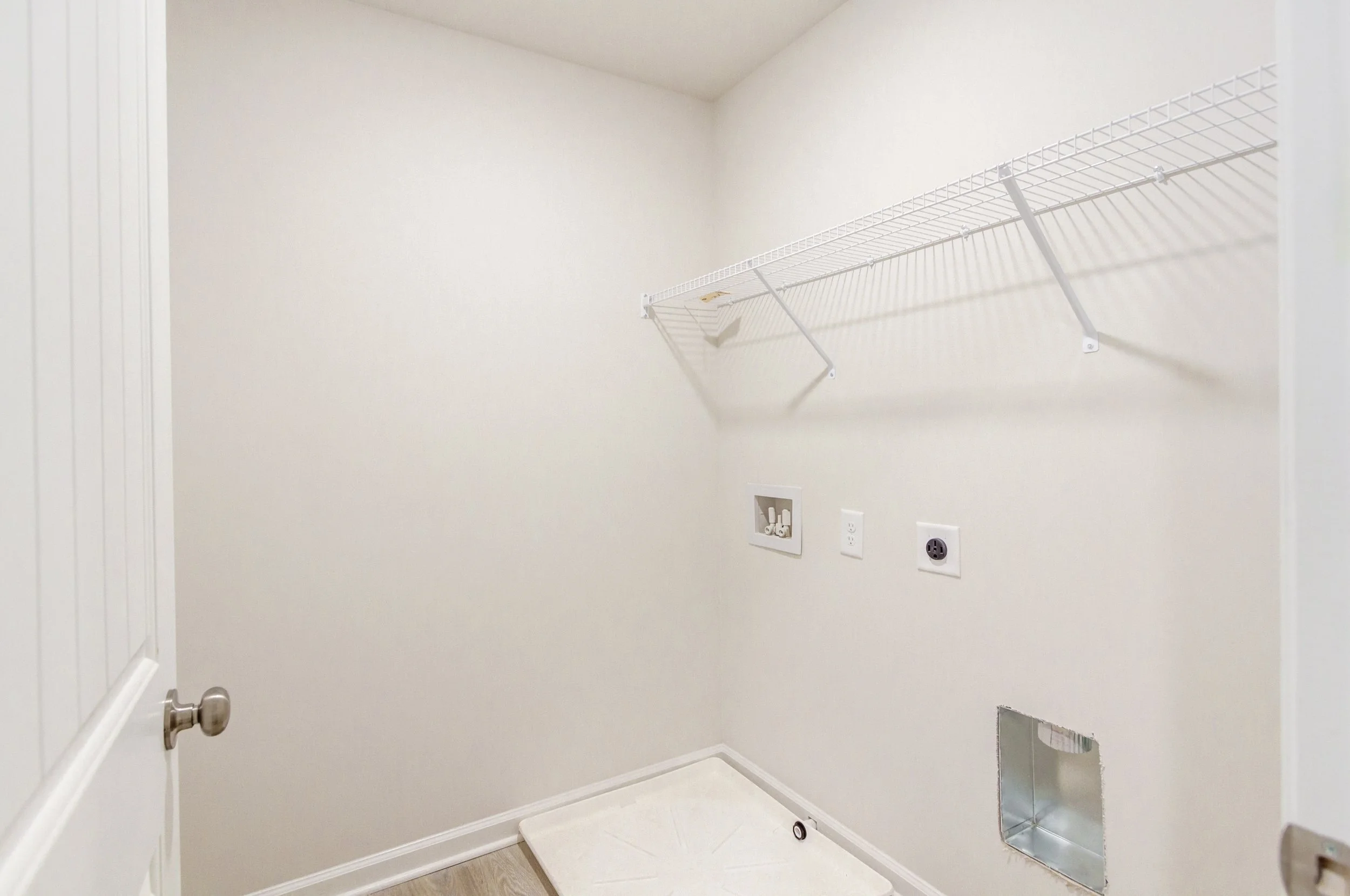 Magnolia Station Dr - End Unit-028 - Copy Isabelle Ryles.jpg