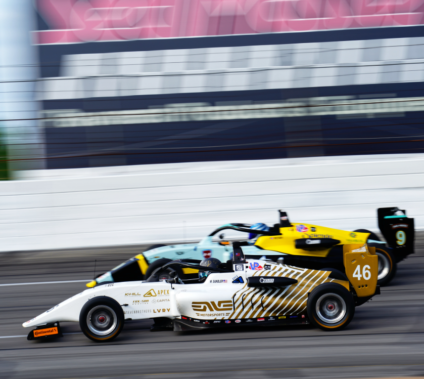 Oval Debut: Clean Laps, forward Progress
