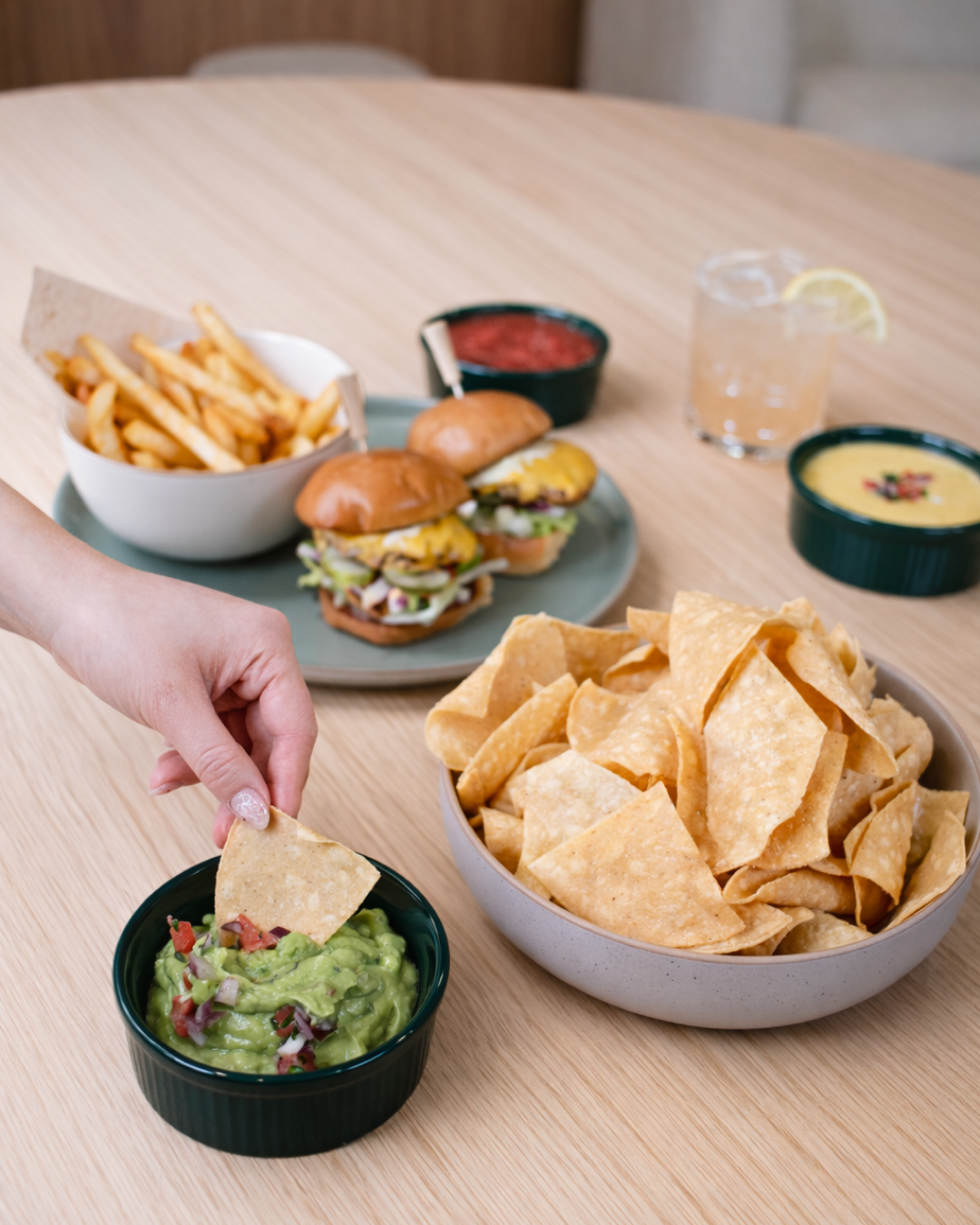 The mulligan nachos+burger.png