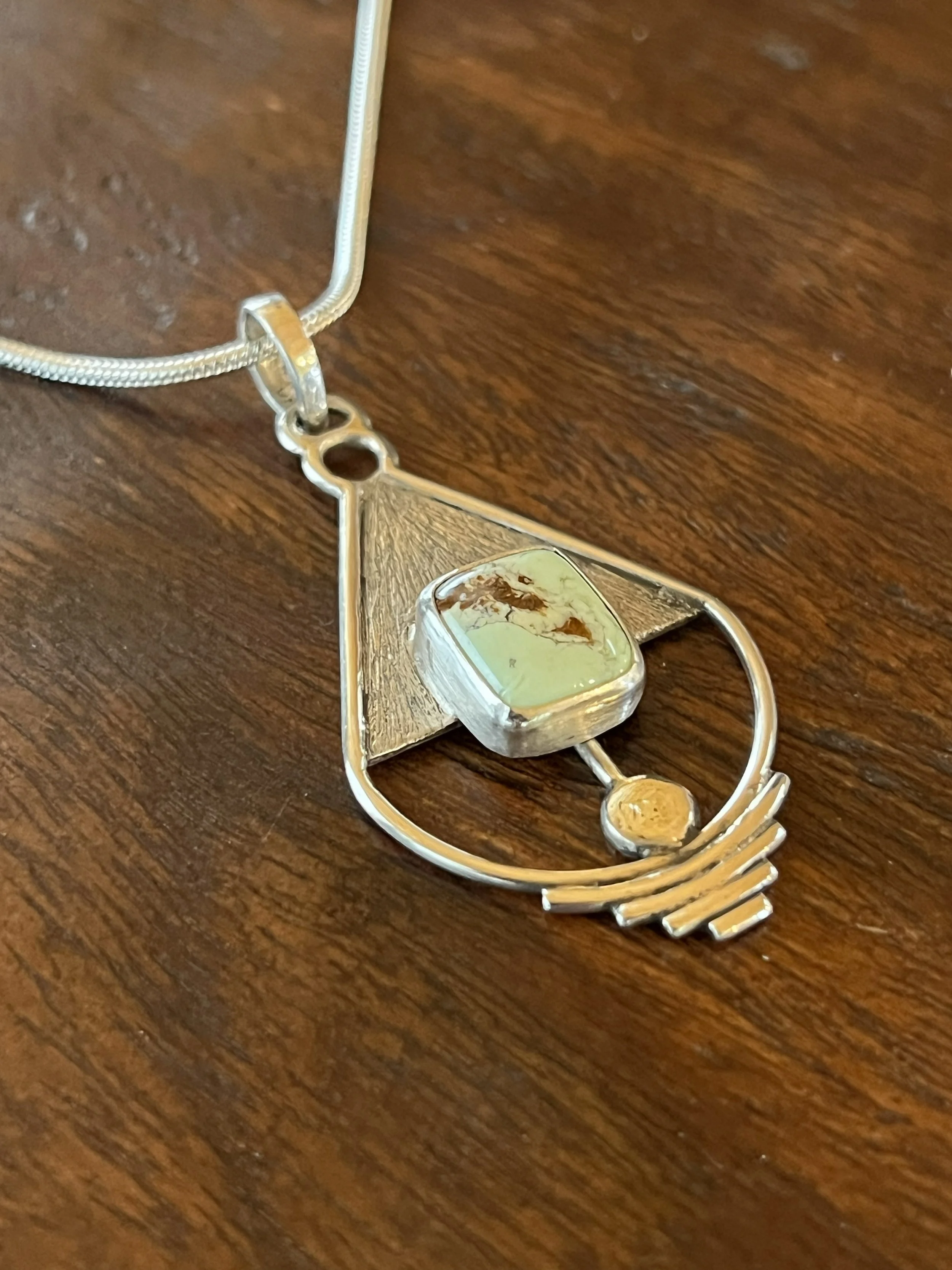 turquoise pendant side.jpg