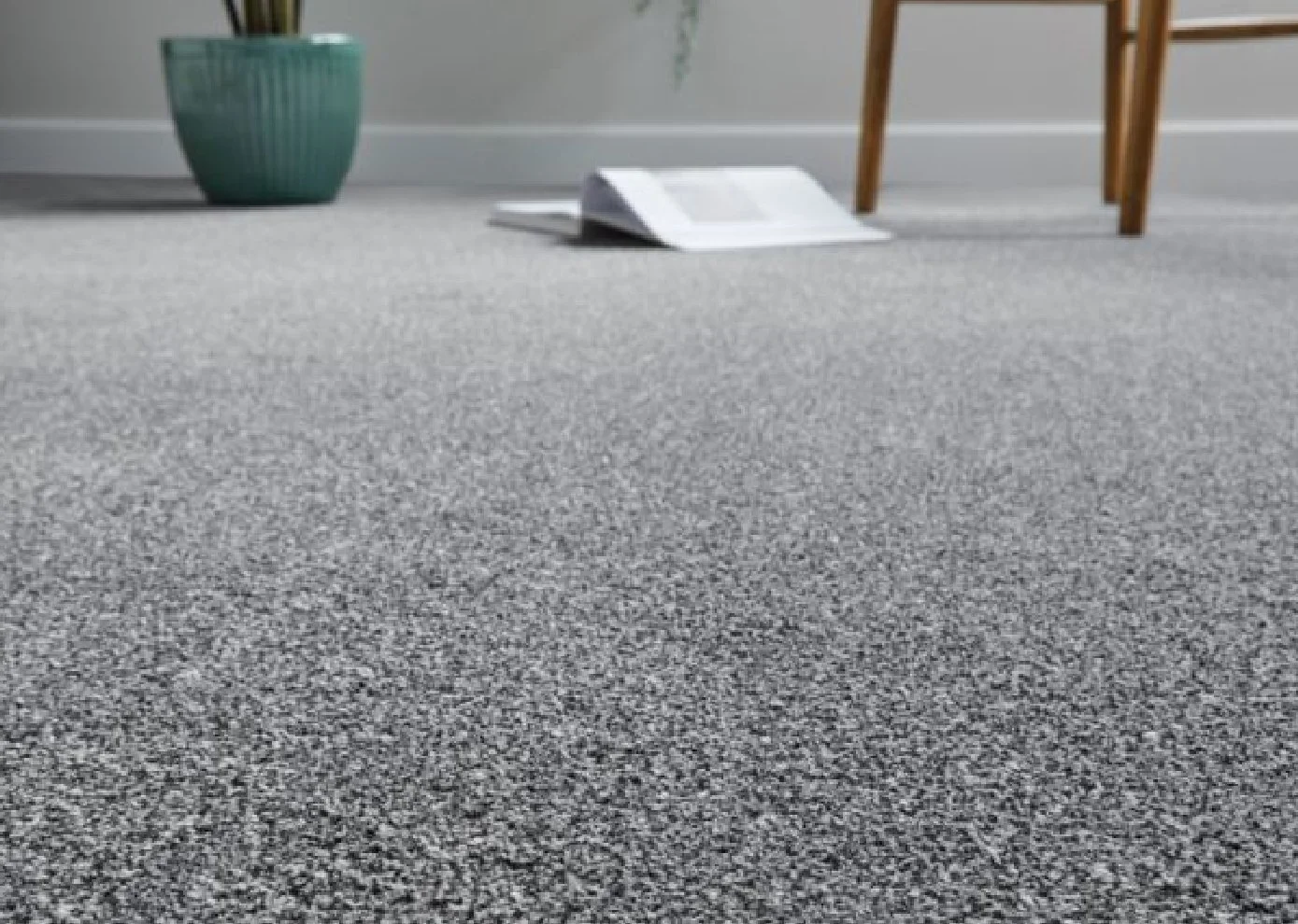 Twist Pile Carpet Fitters in Surbiton, London