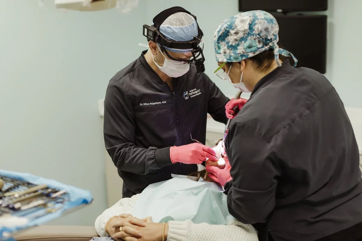 Understand when to see an oral surgeon