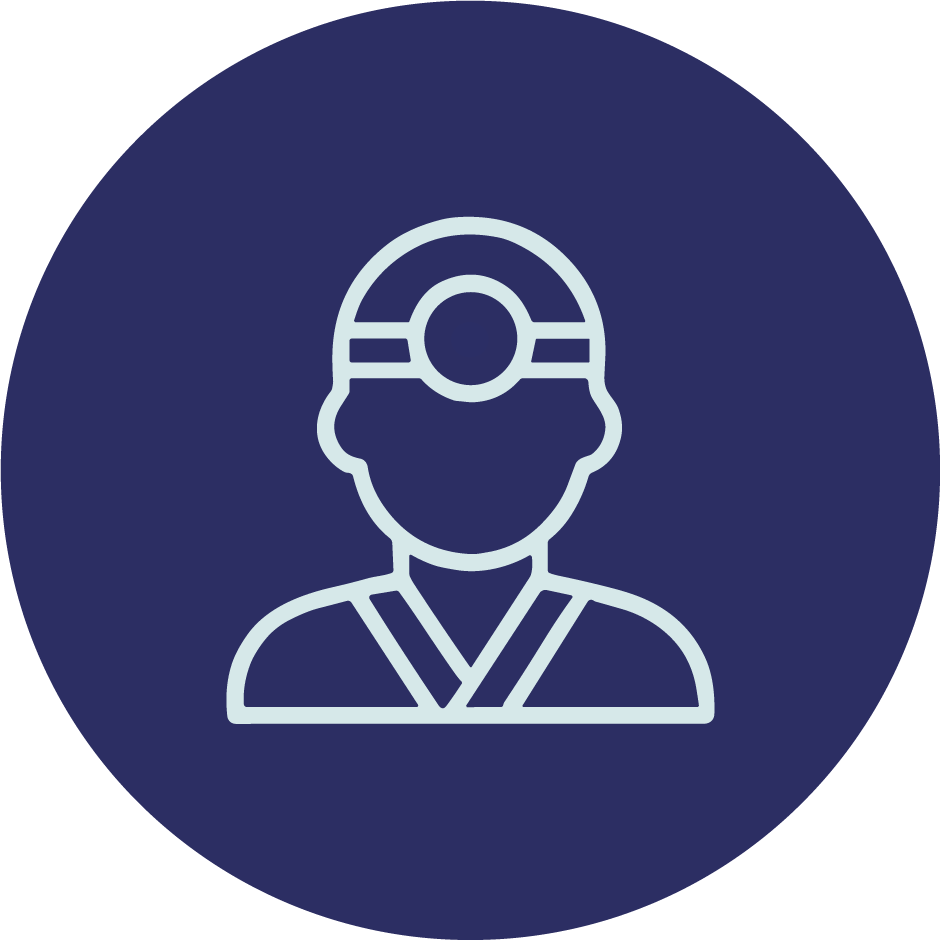4 experienced oral surgeons