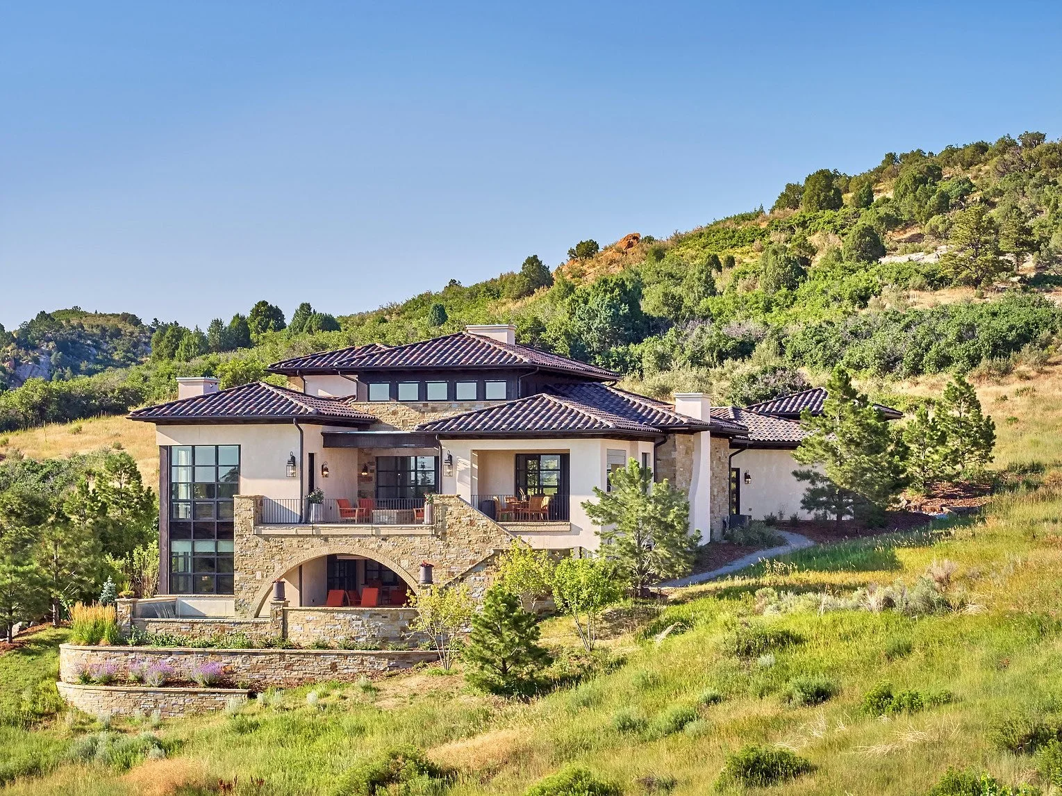 How Long Does a Custom Outdoor Project Take in Colorado?