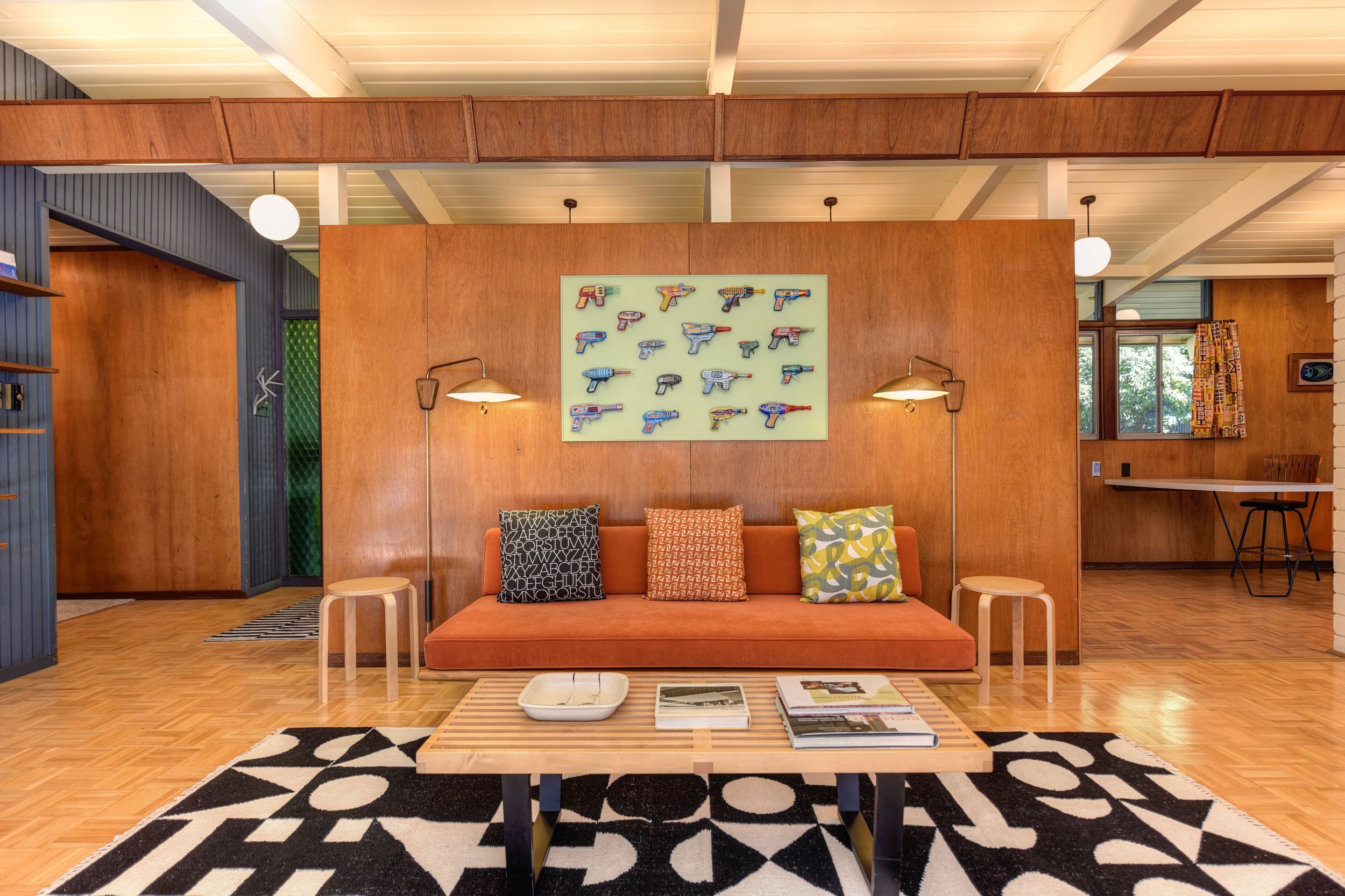 Why Midcentury Modern Homes Are Worth Preserving—Even When the Original Materials Are Nearly Impossible to Find