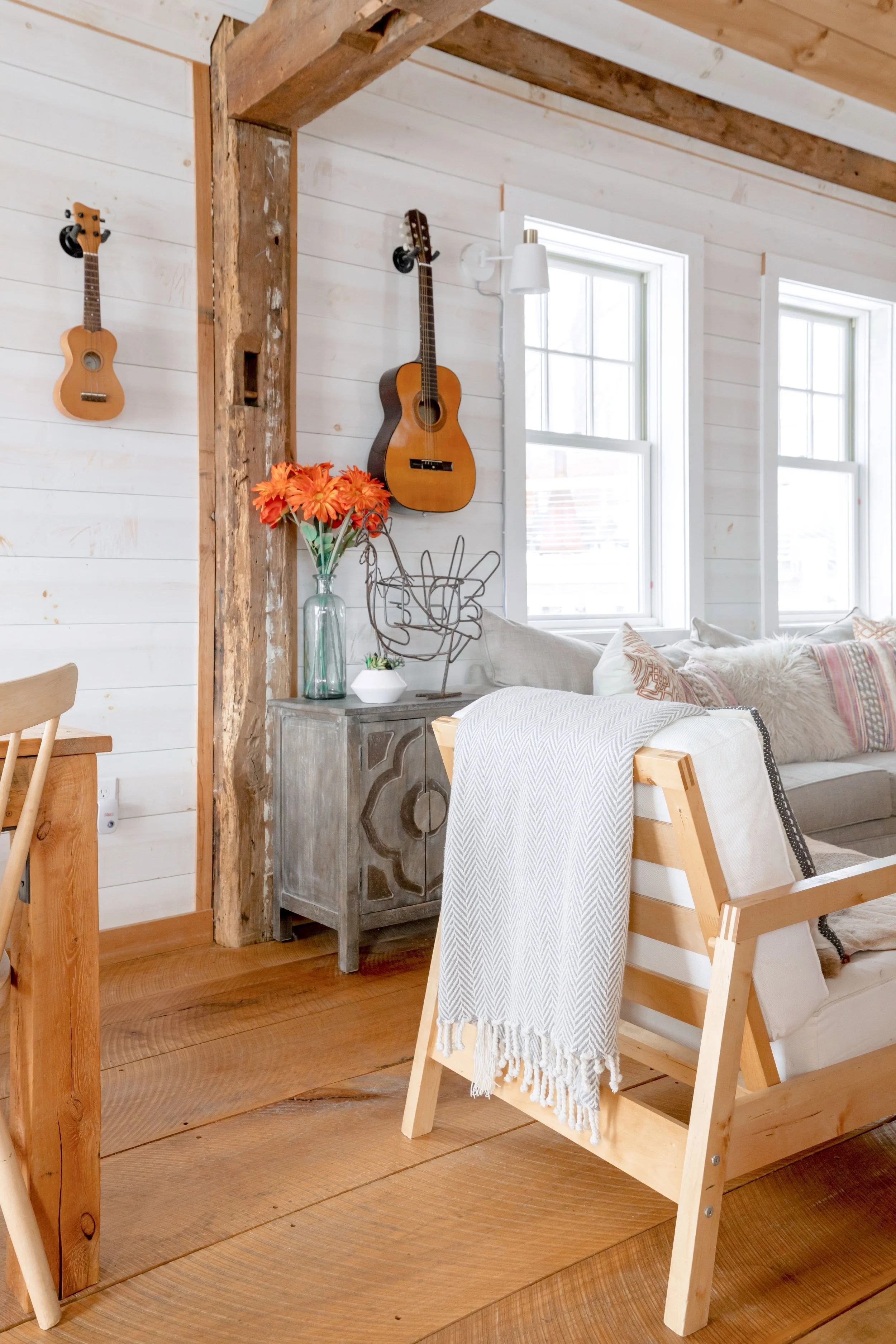 The Modern Farmhouse Era Is Changing: What Home Design Says About the Housing Market