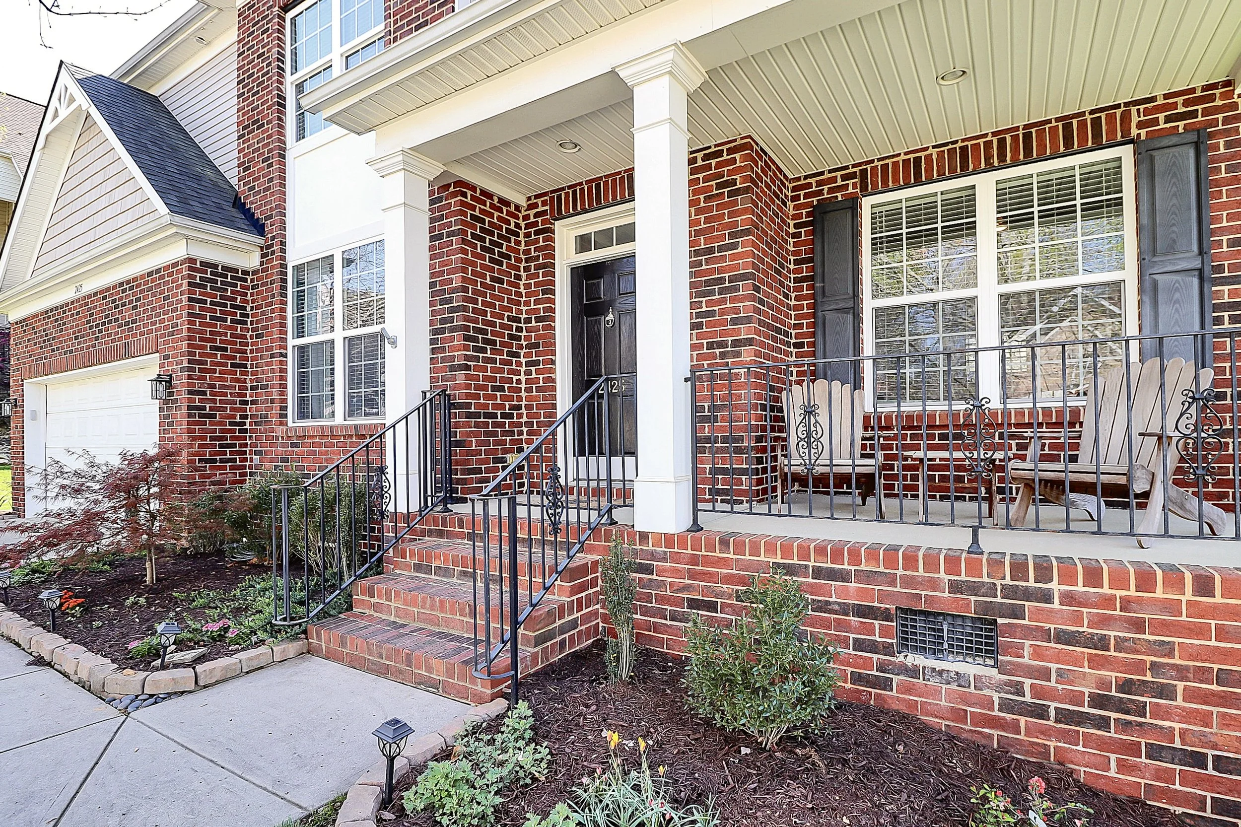2425 Orofino Court