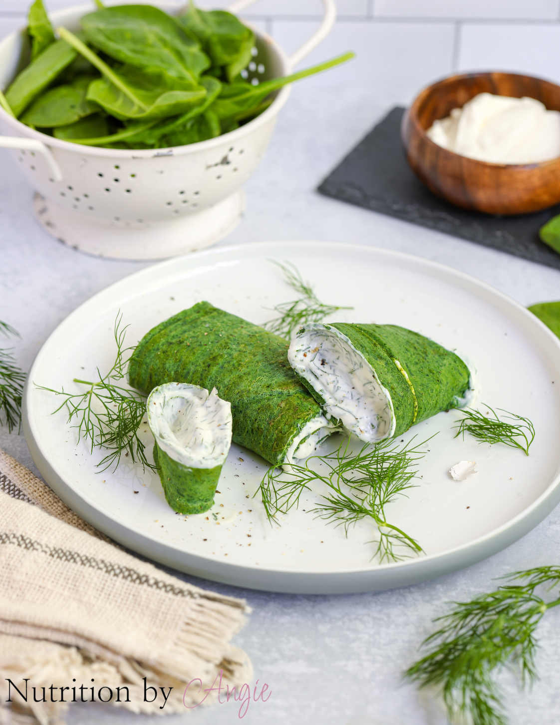 Spinach-Dill Egg Wraps