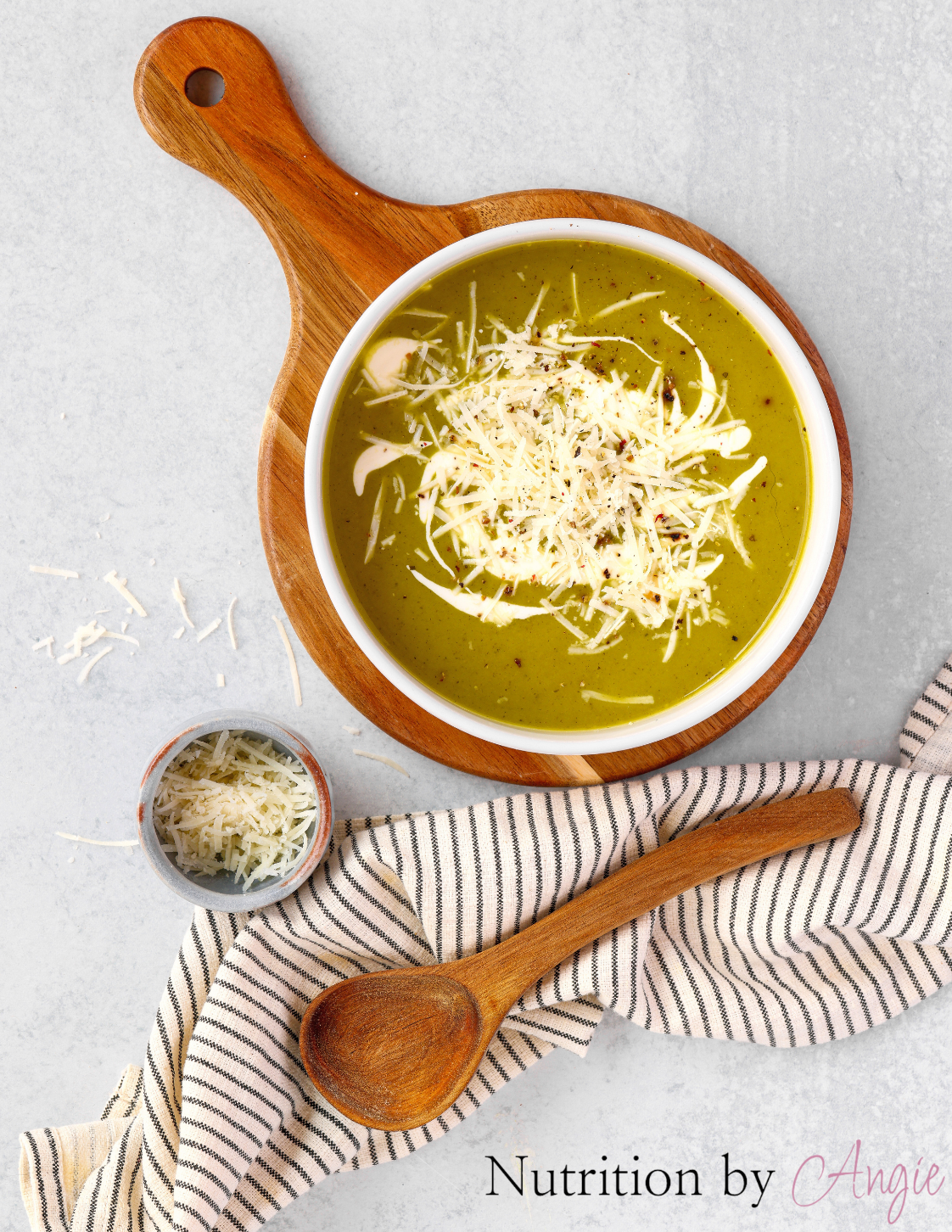 Velvety Zucchini Soup