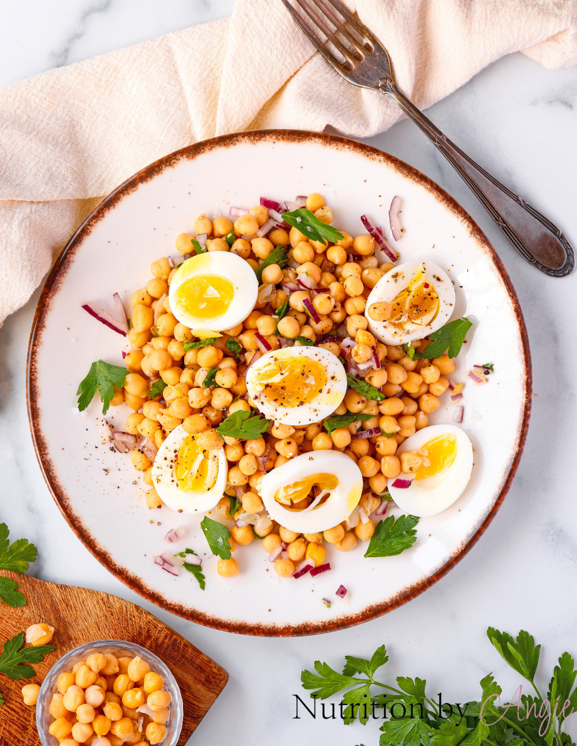 Chickpea Egg Breakfast Salad