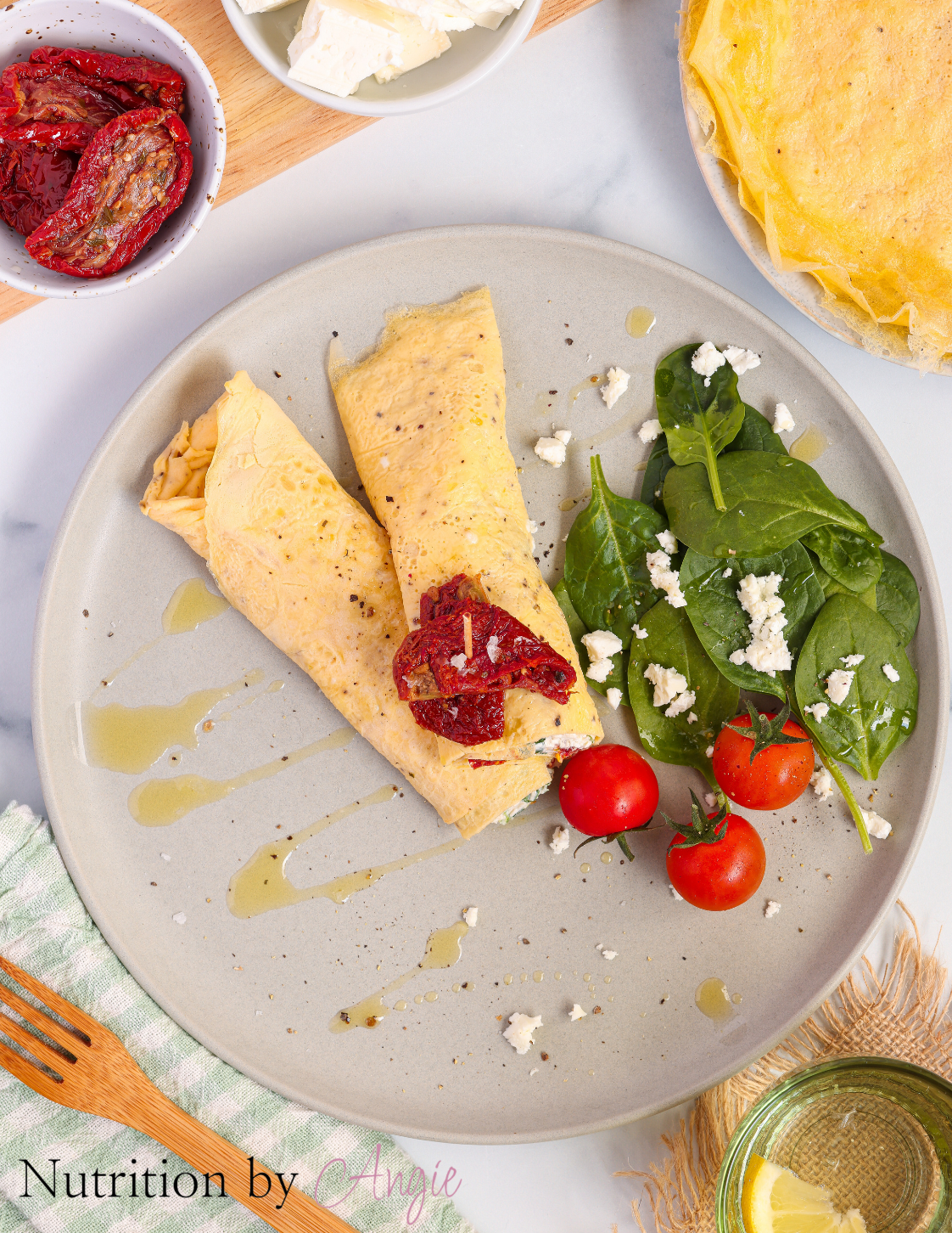 Keto Spinach and Feta Egg Wraps