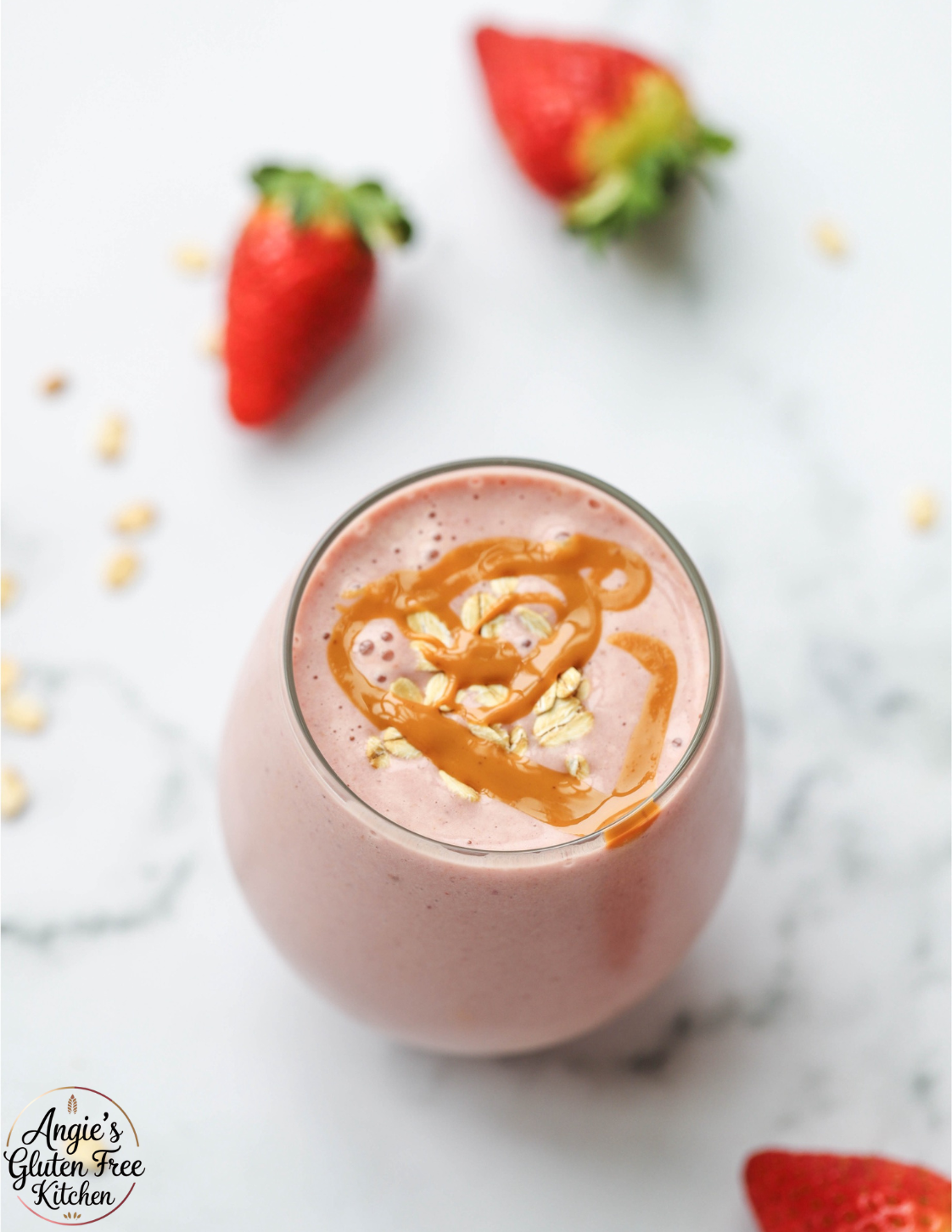 Super Strawberry Breakfast Smoothie