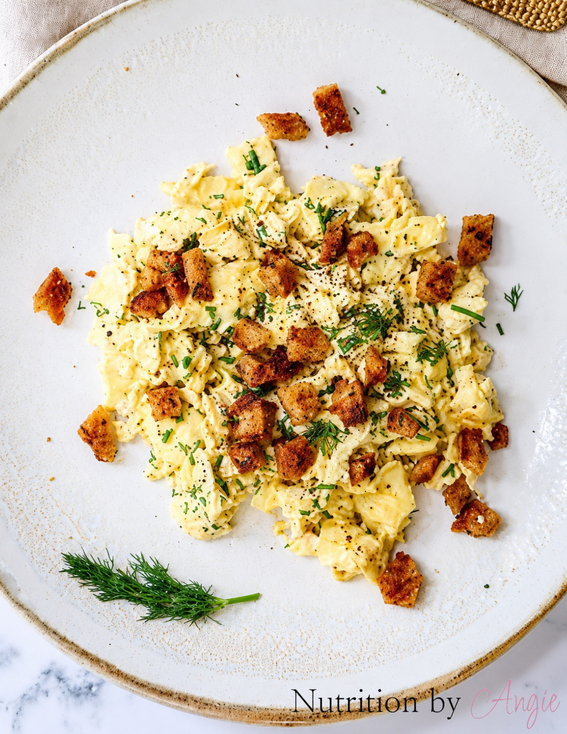 Herbed Cream Cheese Breakfast Scramble