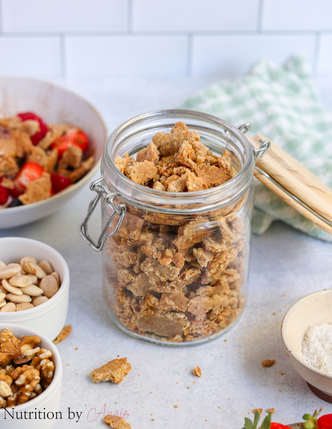 Low-Carb Granola