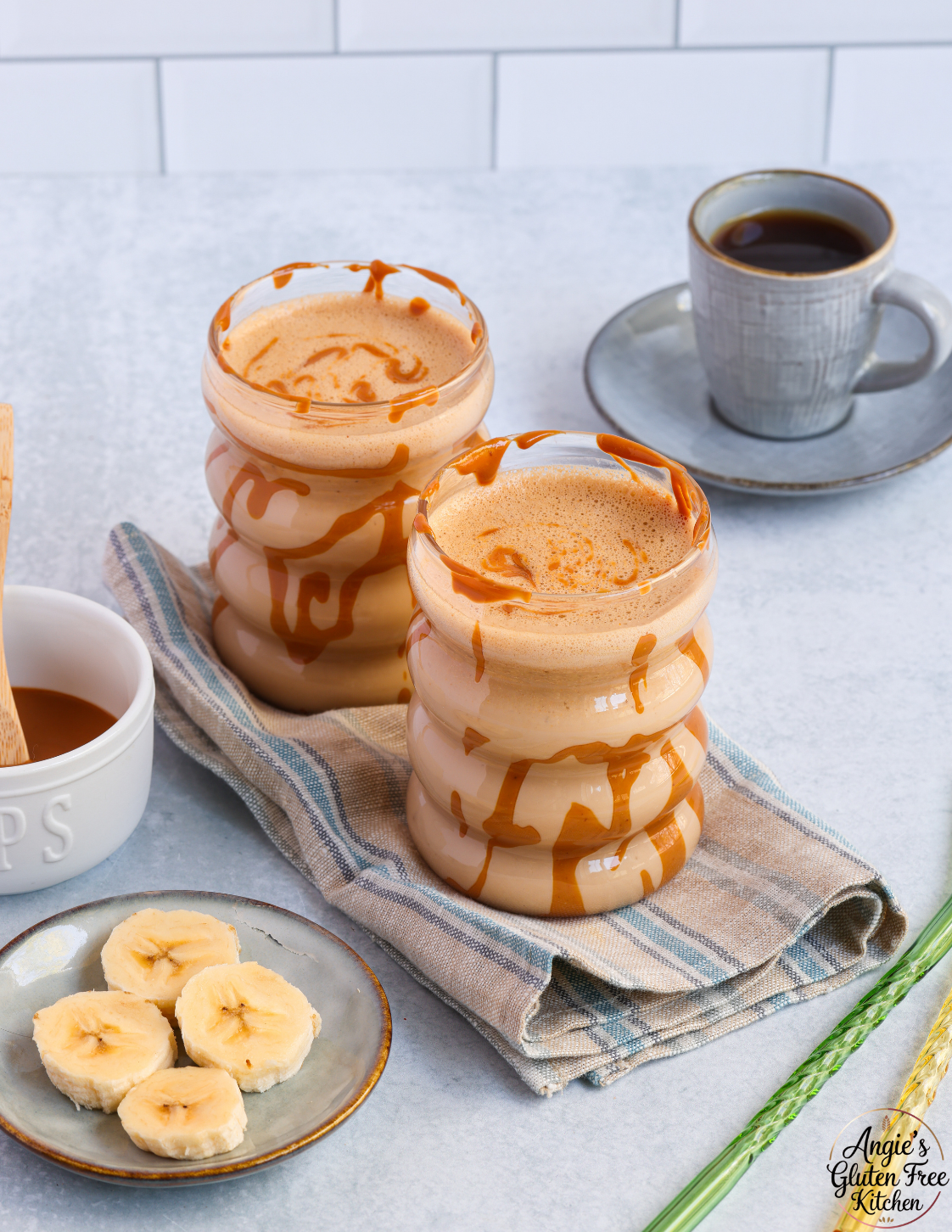 Peanut Butter Coffee Protein Smoothie