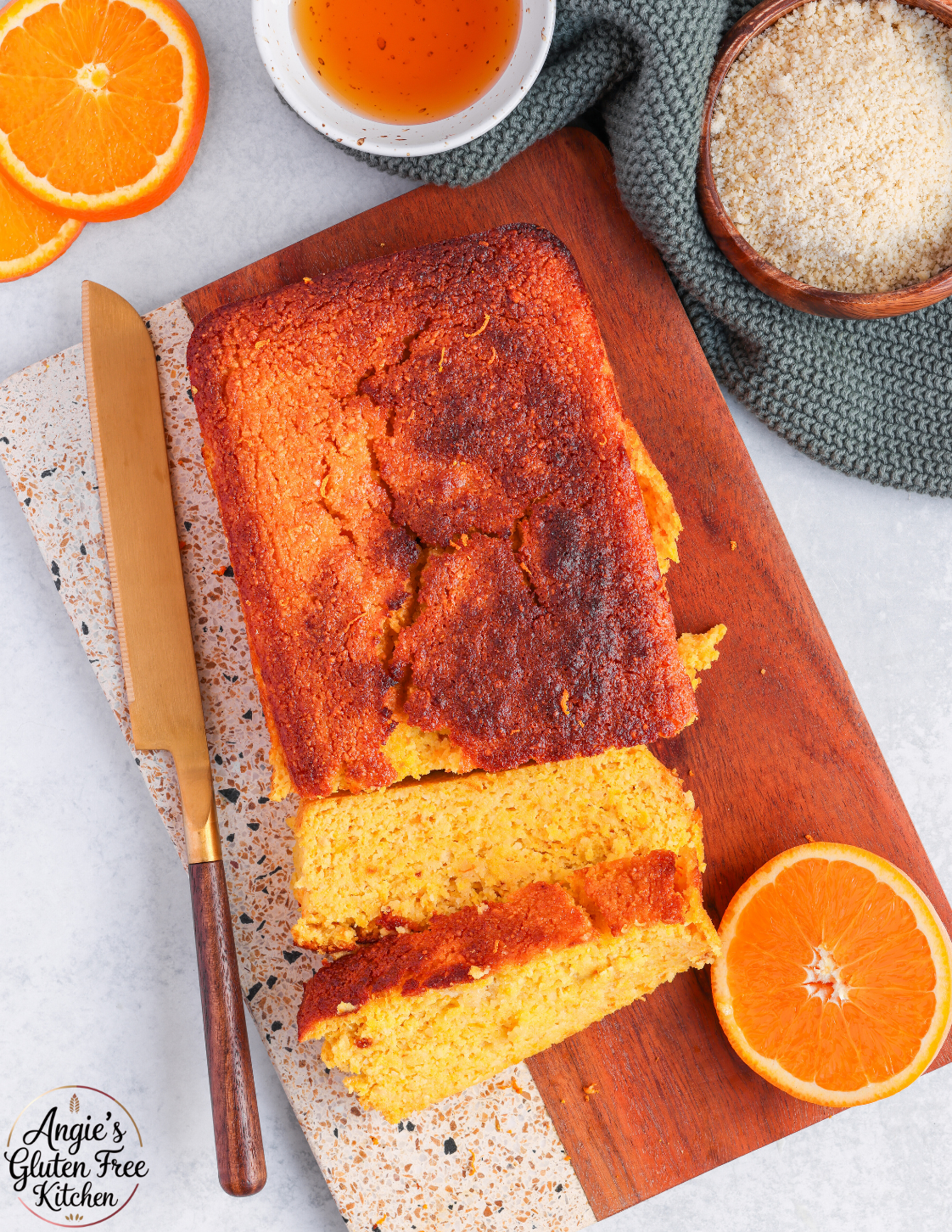 5-Ingredient Orange Cake