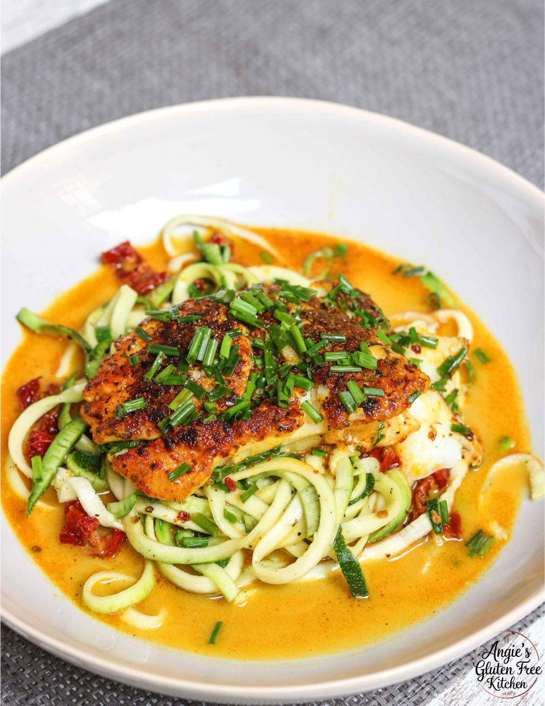 Cod with Creamy Sauce with Zoodles