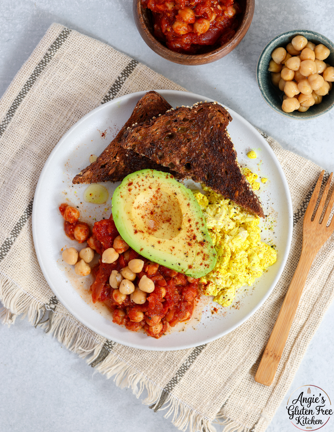 Smoked Tomato Chickpeas