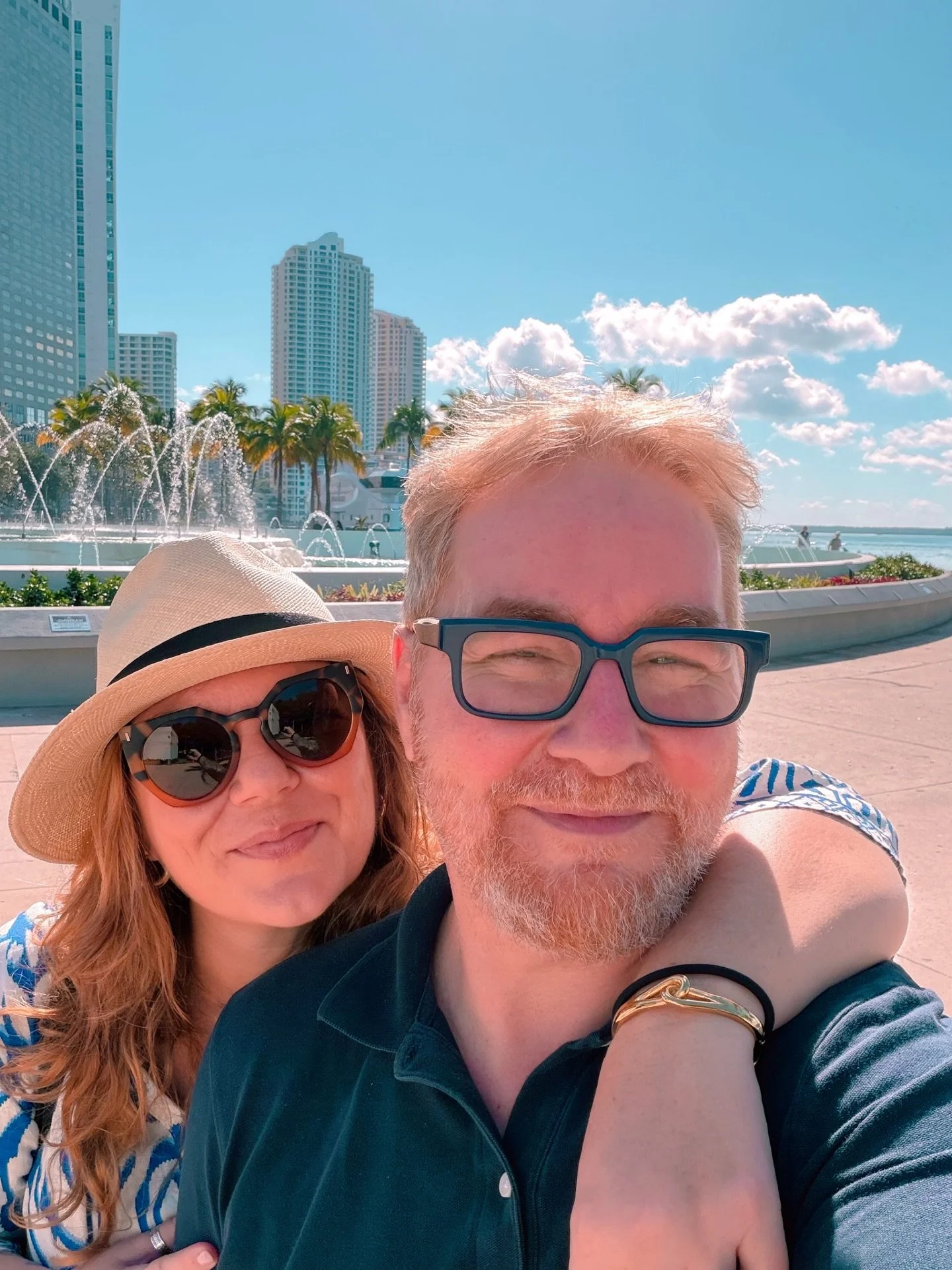 Janvier a commenc&eacute; en beaut&eacute;. Avec une lumi&egrave;re inattendue, la vibe de Miami remplie de soleil et un regain de motivation presque insolent. Tu m&rsquo;as offert un &eacute;lan puissant, comme un rappel : avance.

Tu as &eacute;t&e