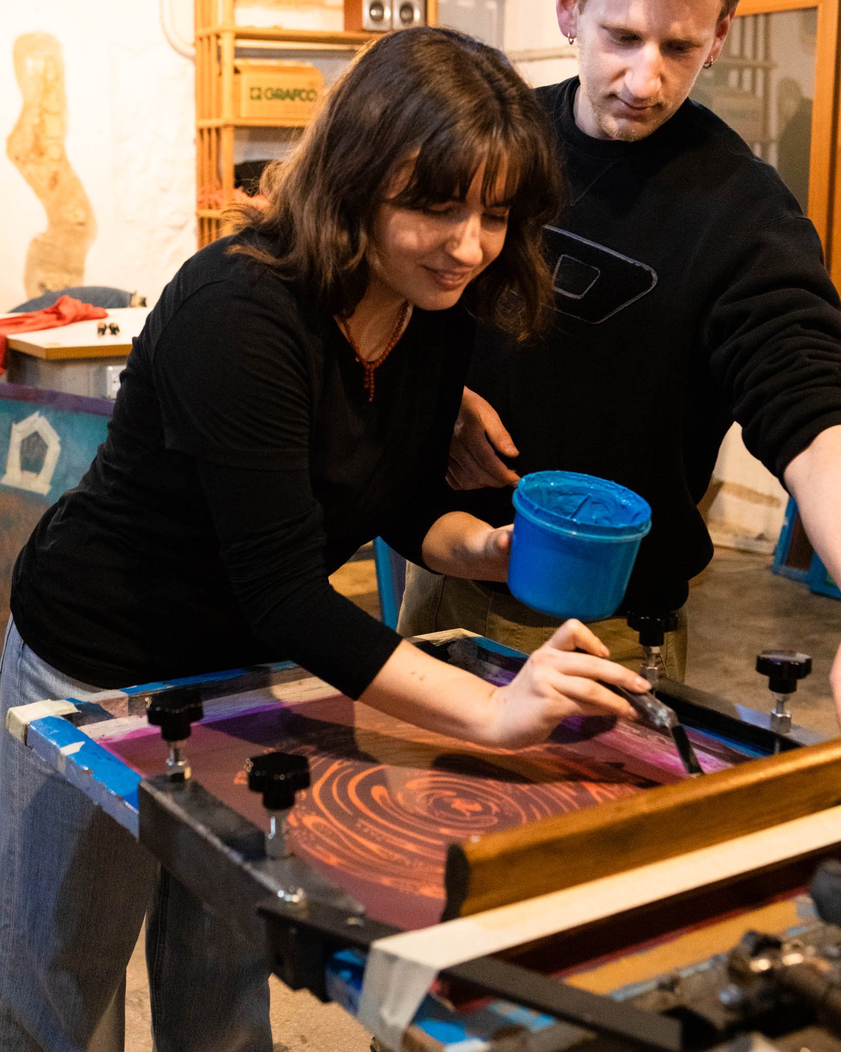 Distribuzione del colore sul telaio.