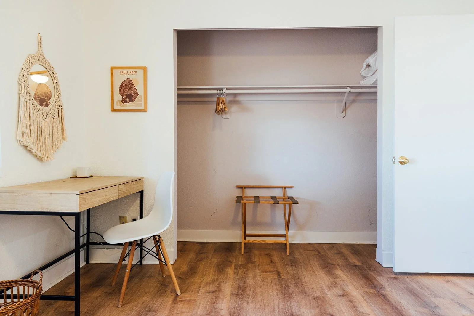 Bedroom3_004.jpg