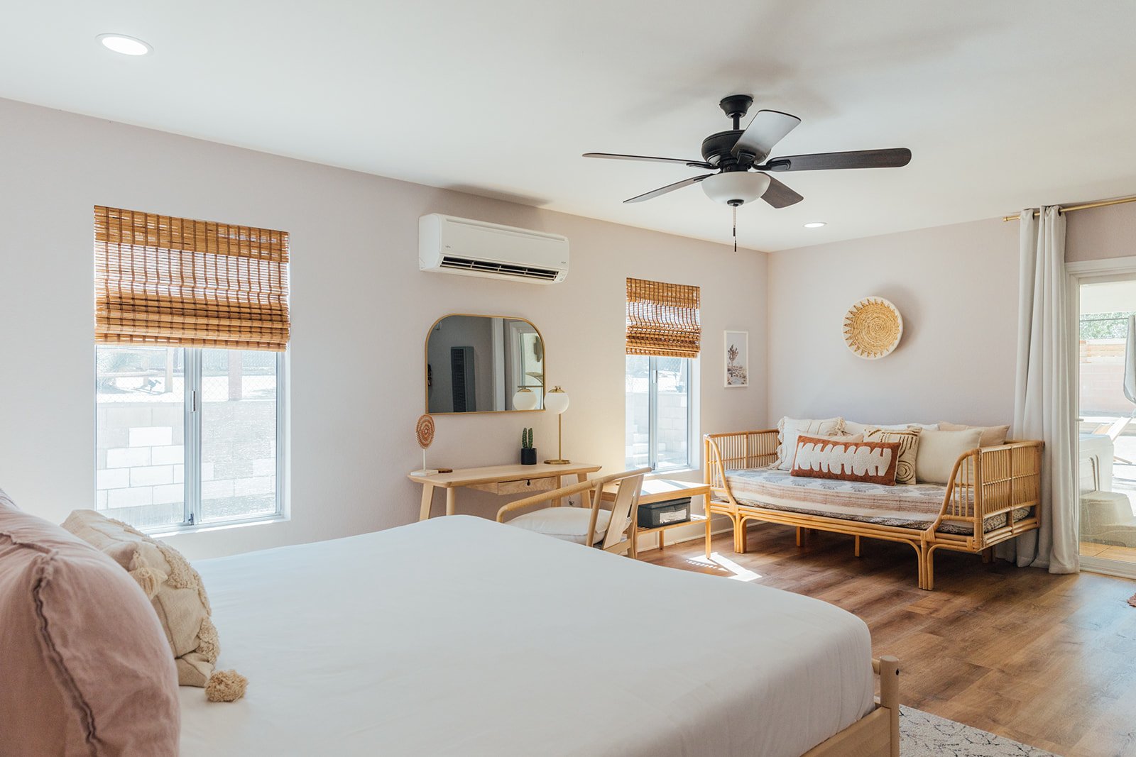 Masterbedroom_006.jpg