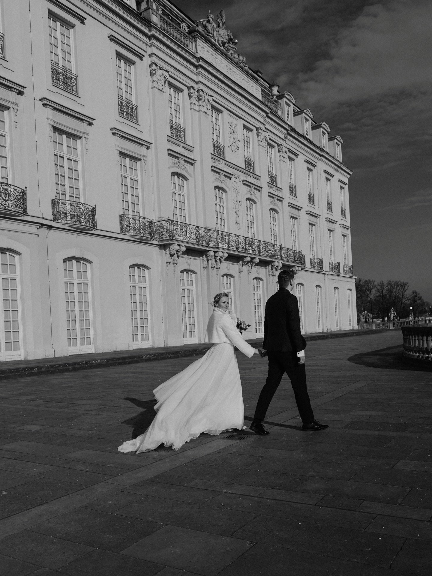 Liegt es nur an mir, oder haben Winterhochzeiten etwas besonders romantisches?

Ich schwelge immer noch in dieser wundersch&ouml;nen Hochzeit von @djphilippmandt und @lisamandt94 ✨