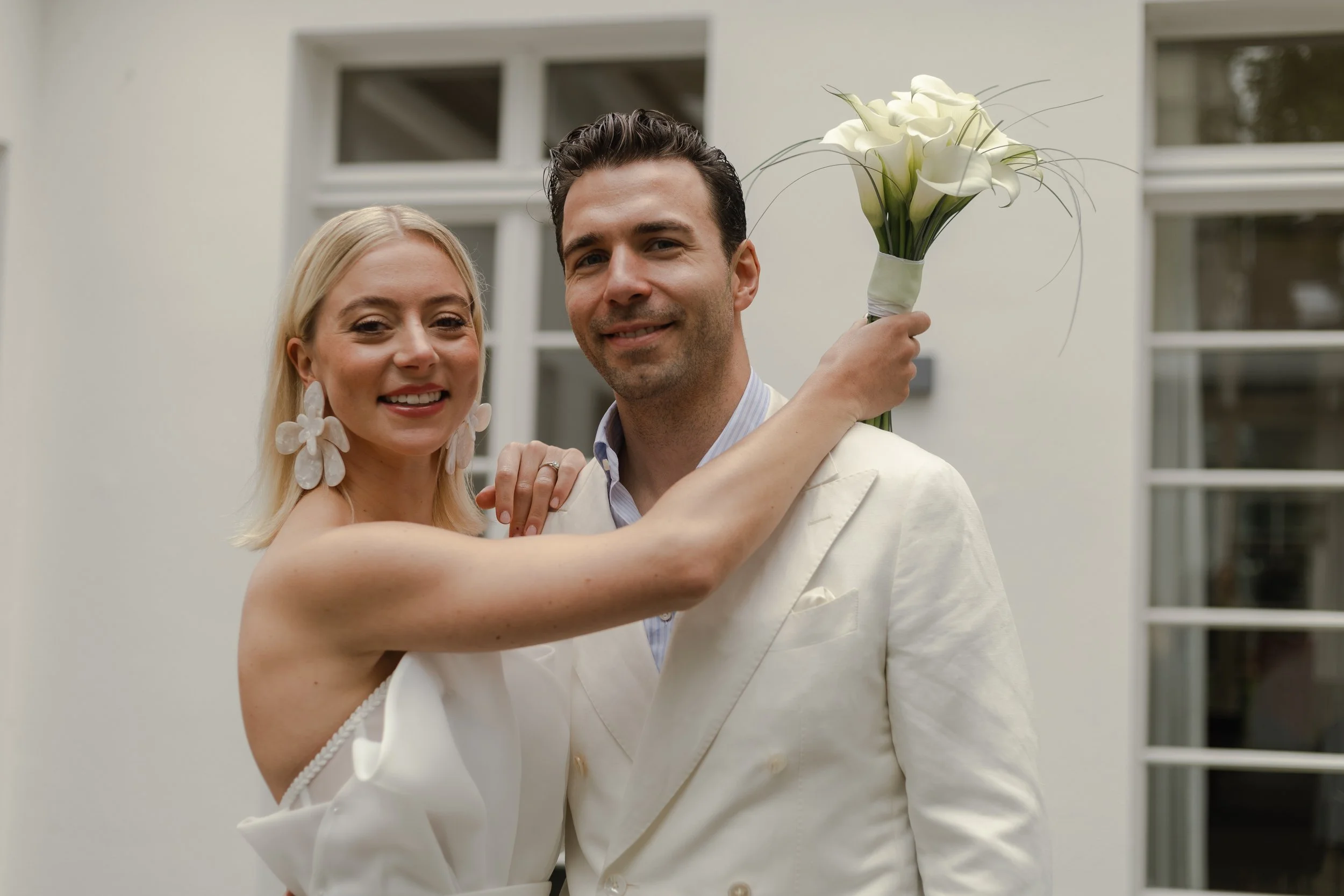 Laura & Philipp Standesamt by AM-87.jpg