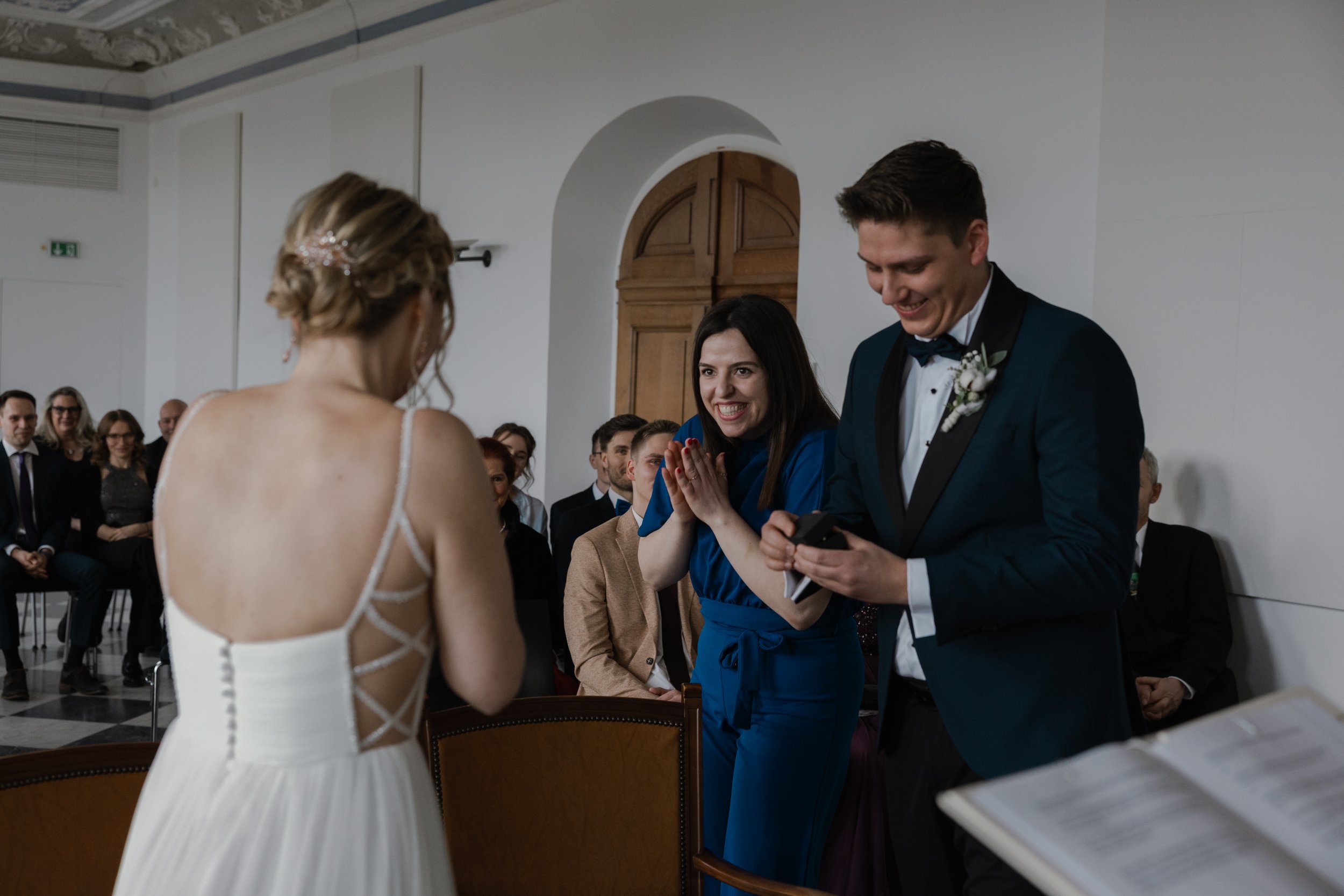 Lisa & Philipp Standesamt by AM-236.jpg