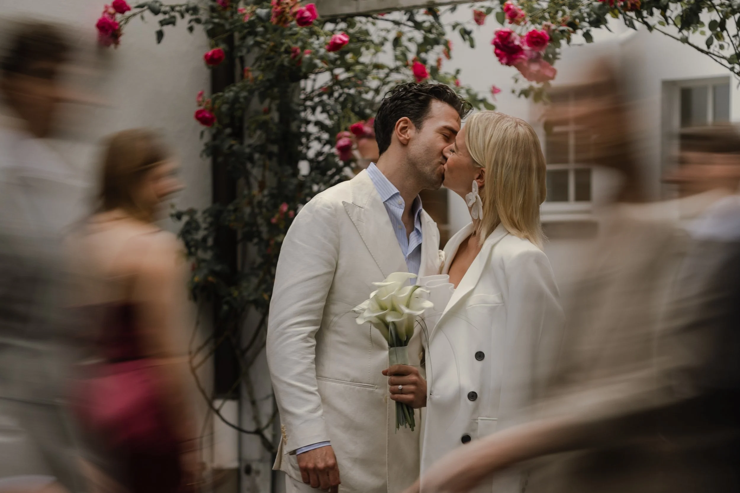 Website_Laura & Philipp Standesamt by AM-190.jpg