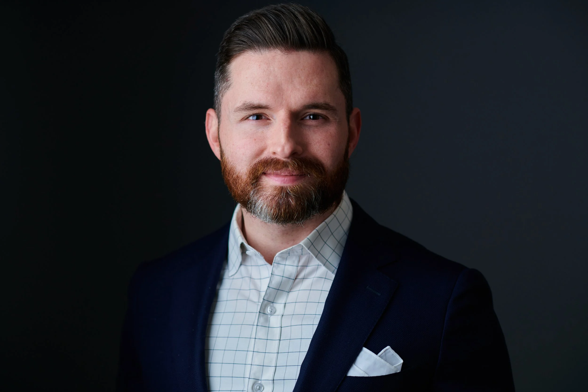 Headshot for a linkedin Profile