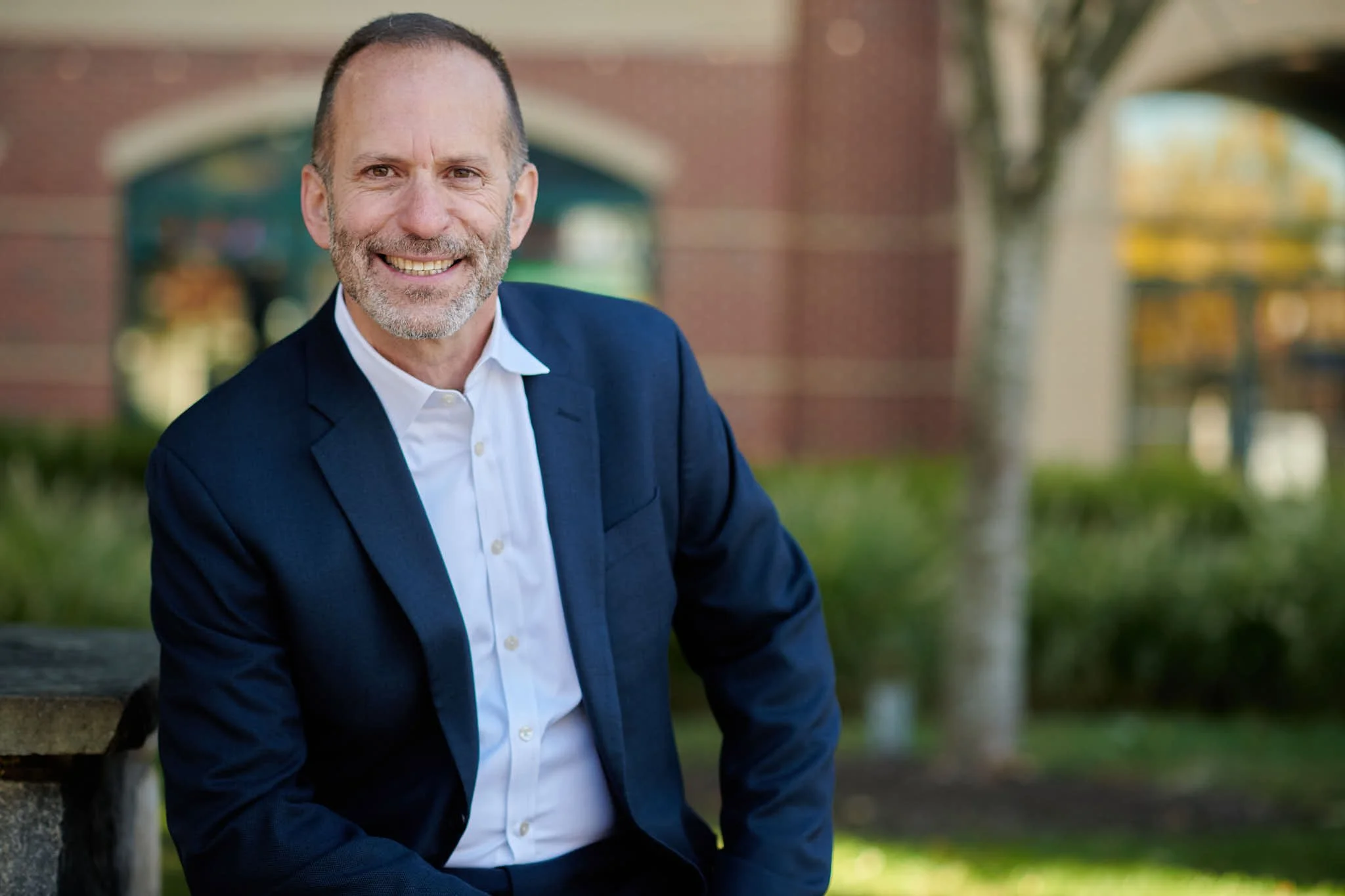 Environmental headshot of a male real estate agent in the Kentlands MD