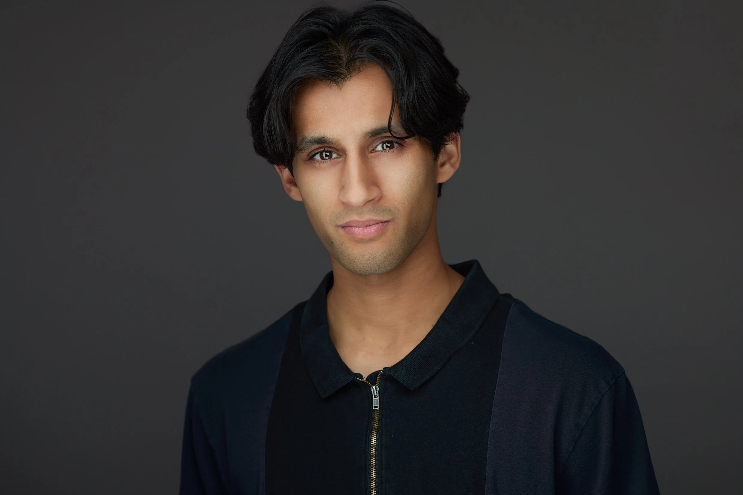 Elevate Your Headshots with the Right Backdrop