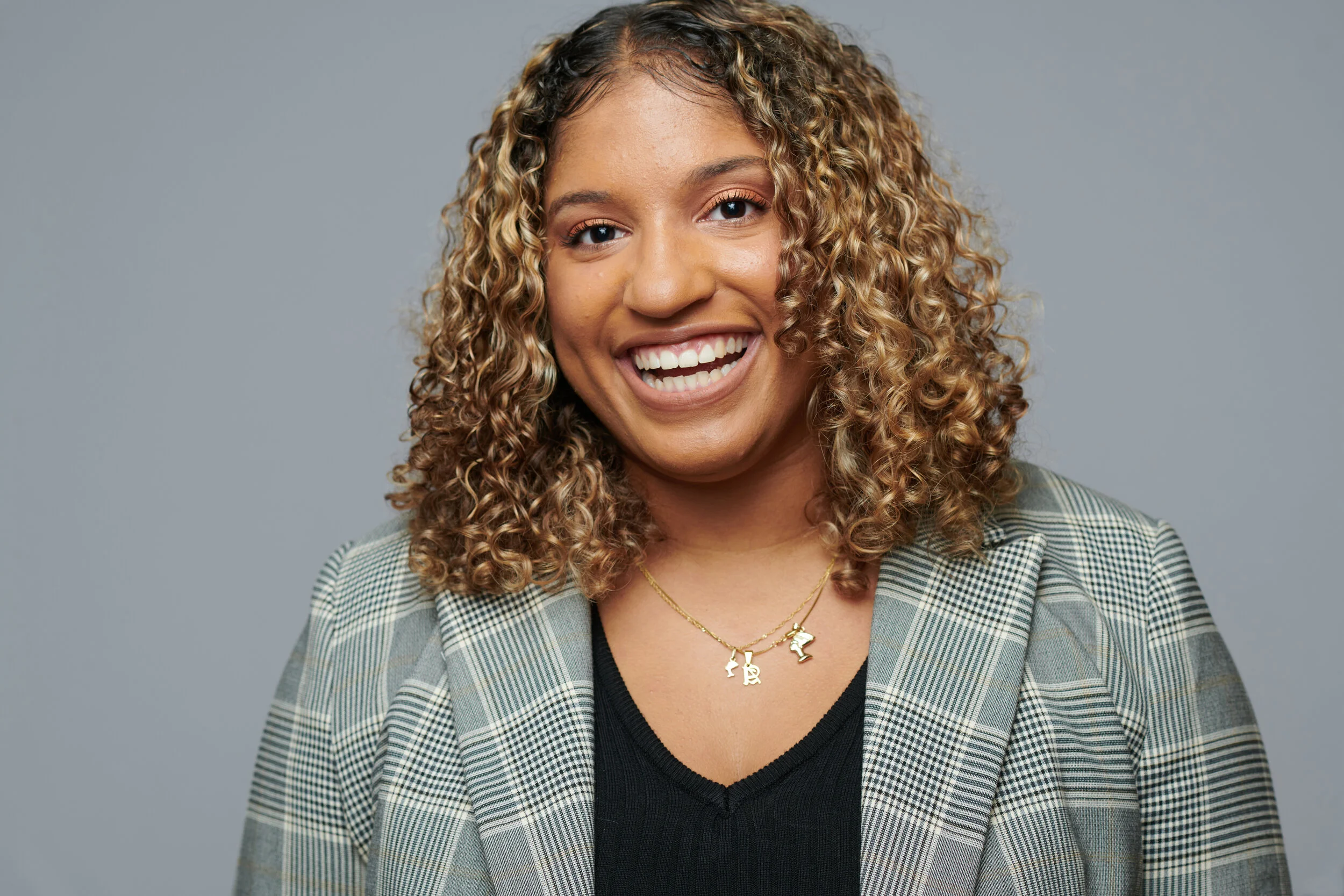 Corporate Headshots With Alexa