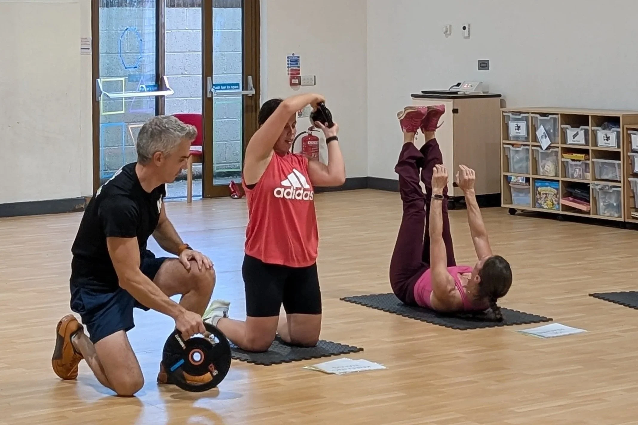 Weekly indoors and outdoors fitness sessions to boost your strength and cardio.