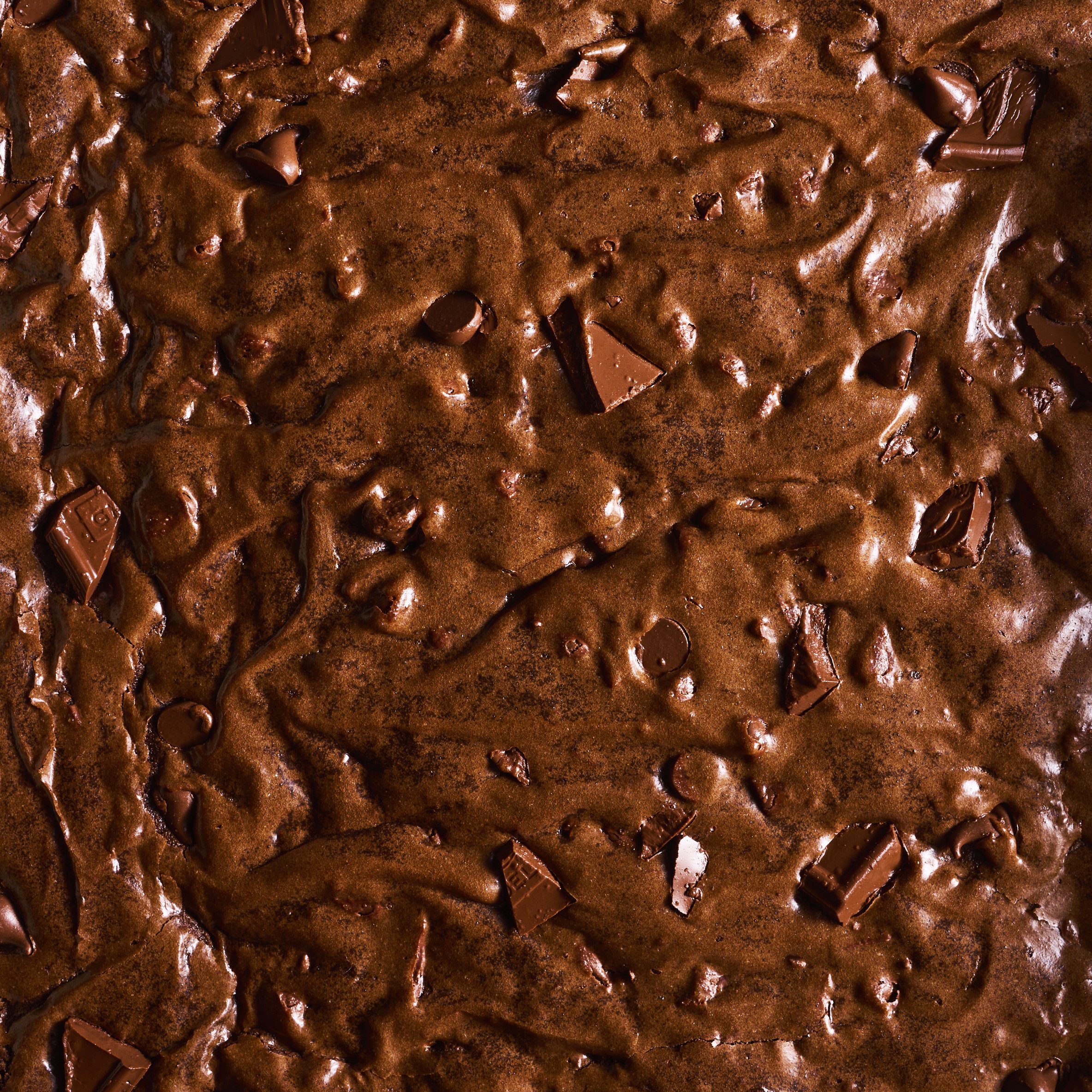 260505_GhiradelliCookbook_ChapterOpener_FudgeBrownies_13822_x.jpg